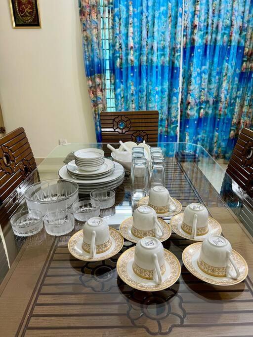 3 Bedroom 4 Bath Apartment in Dhaka