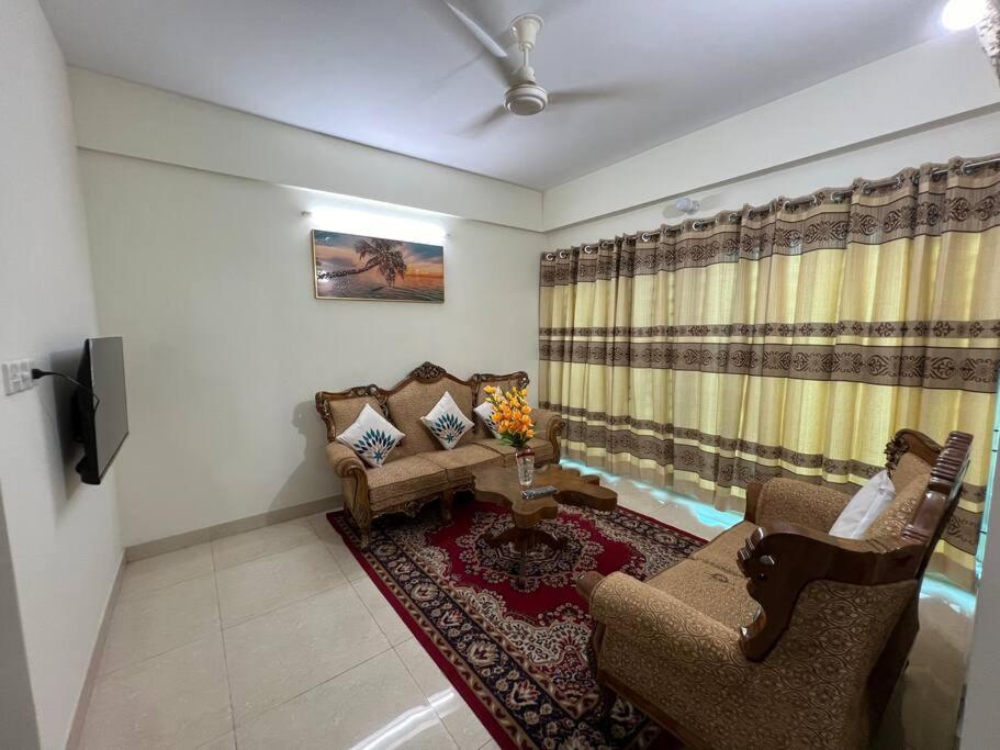 3 Bedroom 4 Bath Apartment in Dhaka