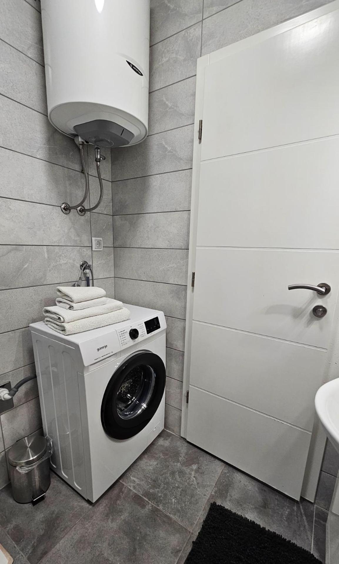 Stan na dan-Apartman Mia
