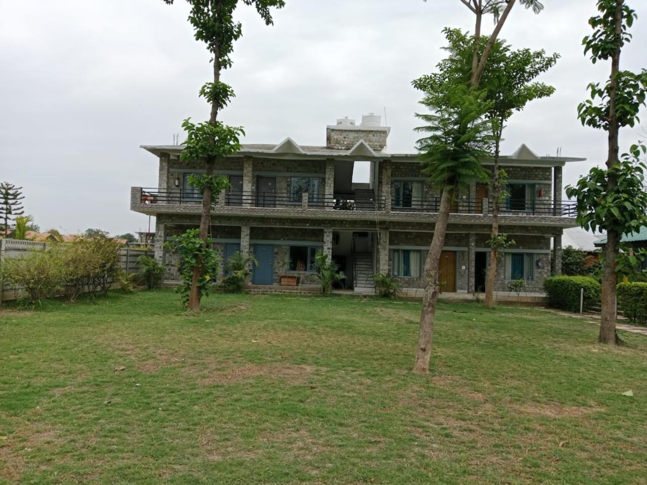 Forest Paradise Resort