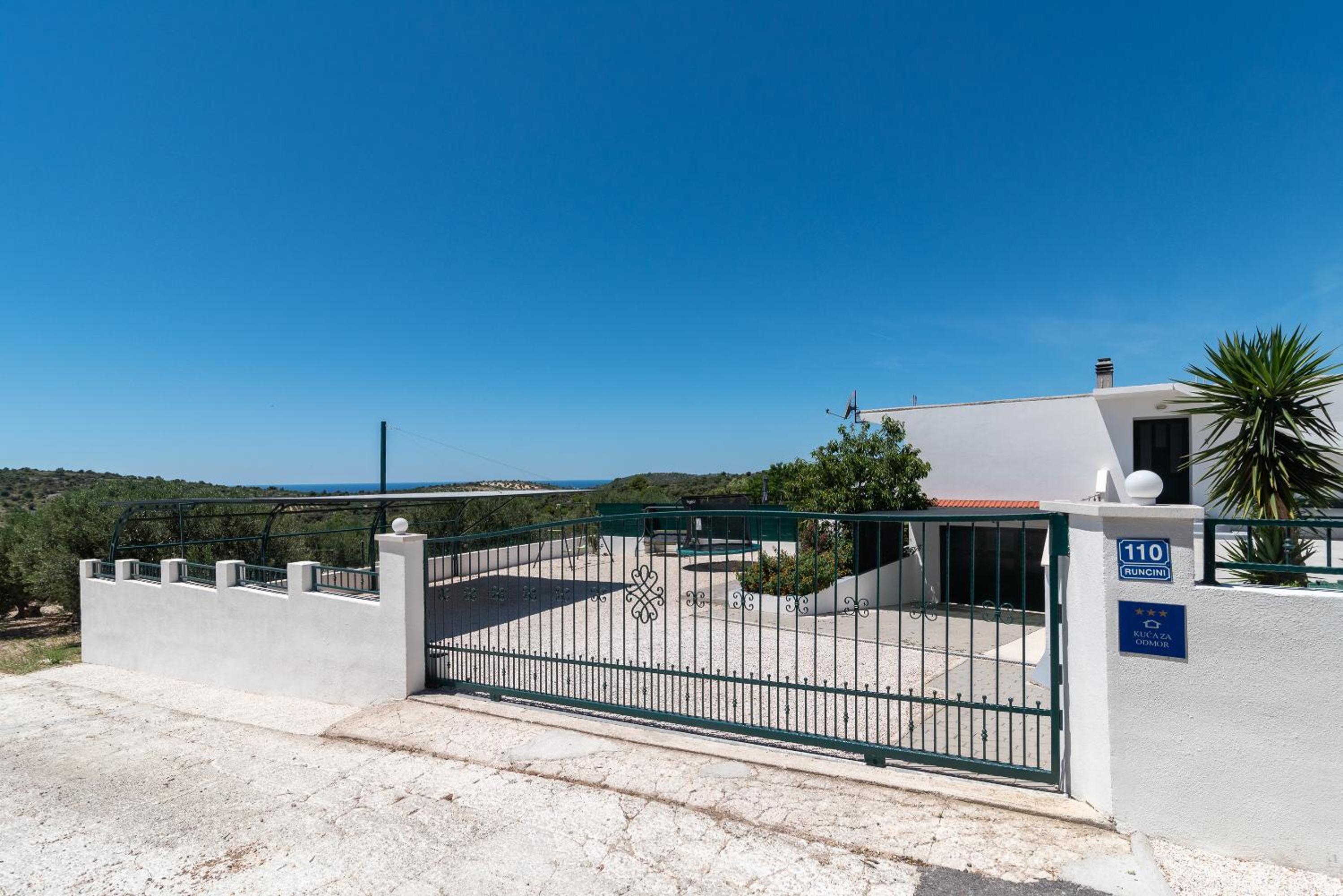 Hotel Villa Alina - Image 1