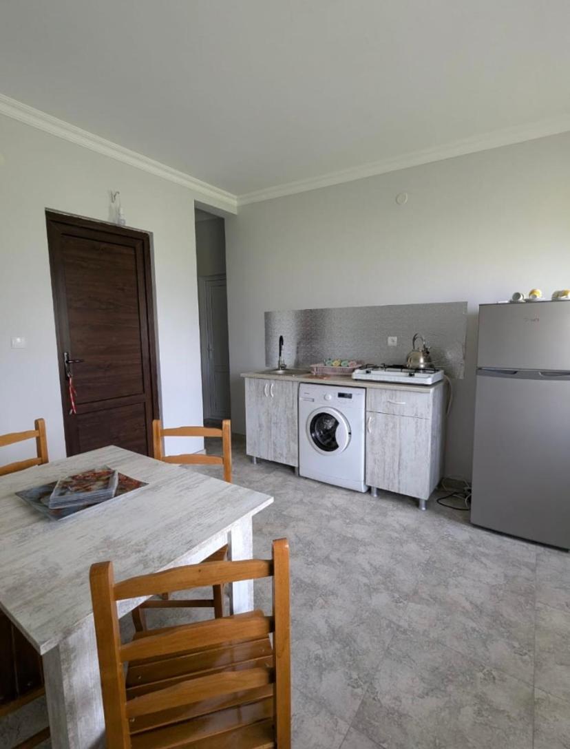 Nino apartments