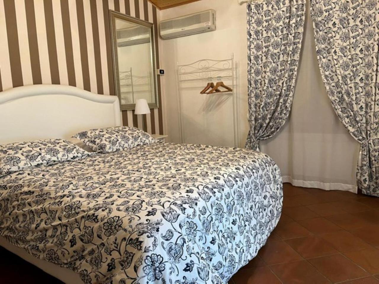 Cocomeraio in Tuscany Casa di Campagna Agriturismo Loro Ciuffenna