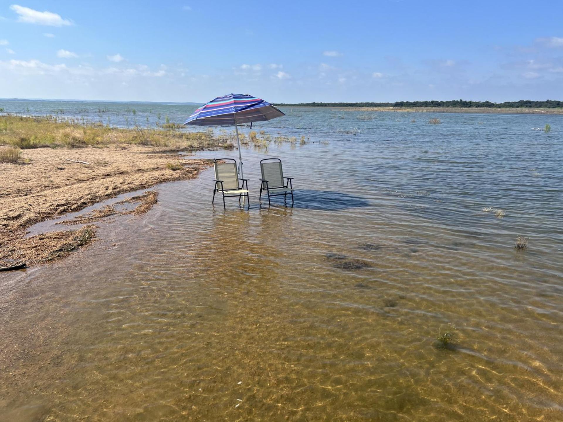 Oasis Lake Buchanan - Property Image 11