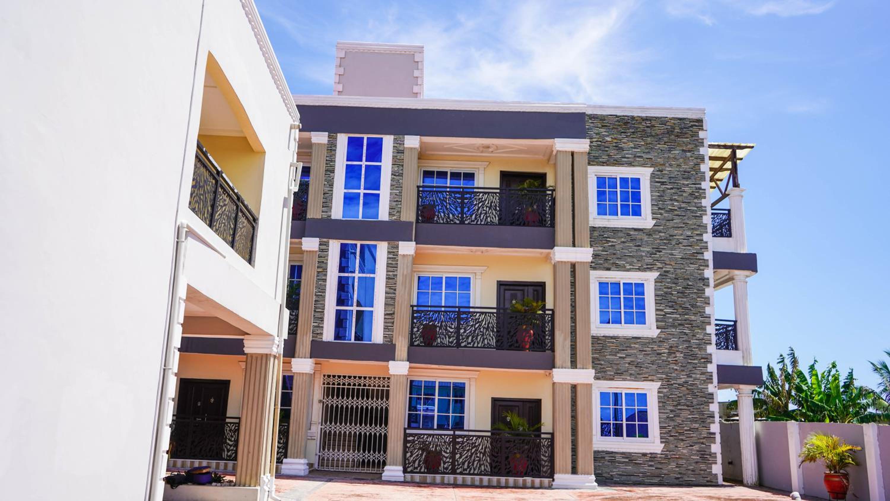 Kara Apartments