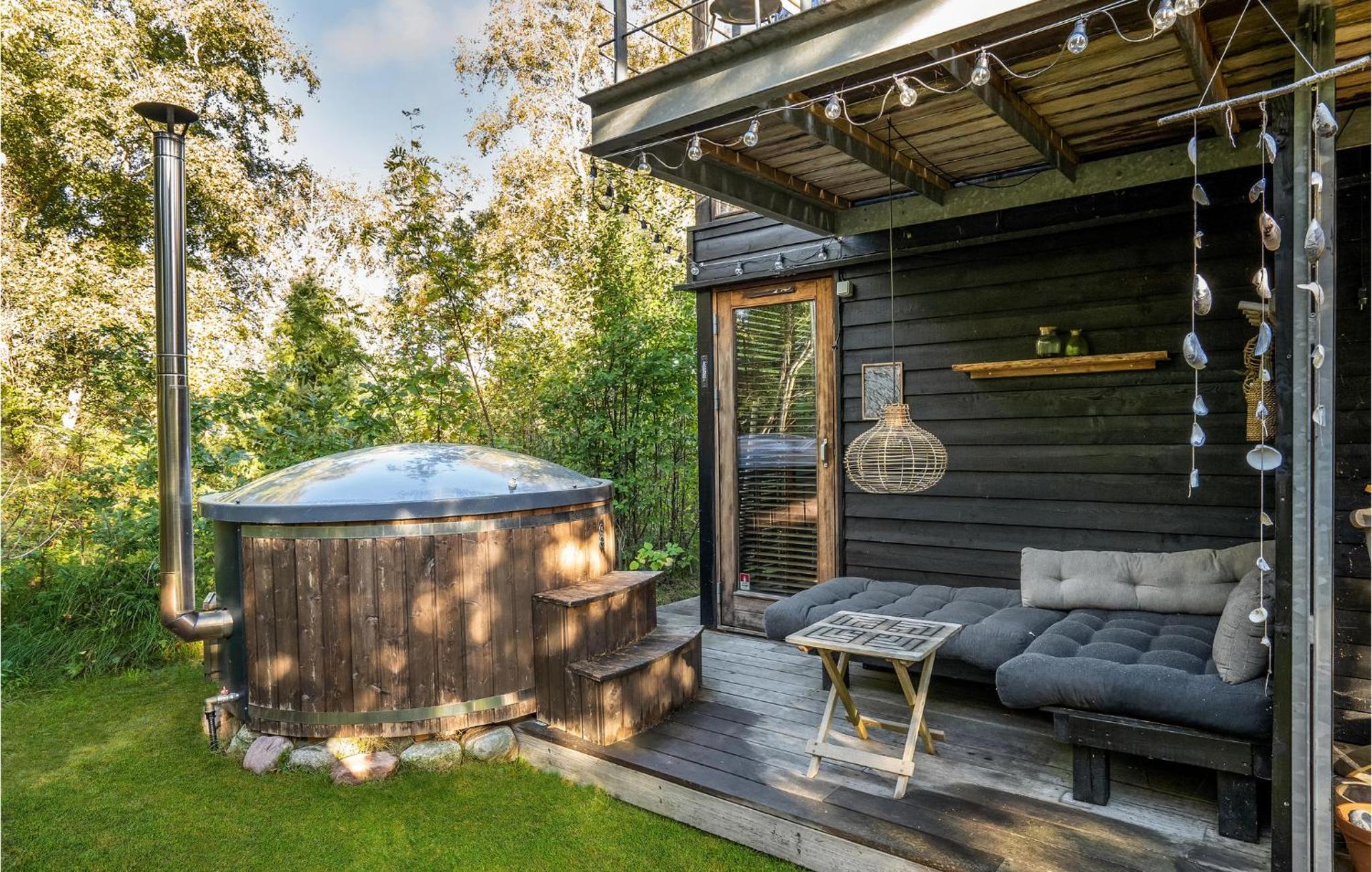 Gorgeous Home In Grenaa With Kitchen