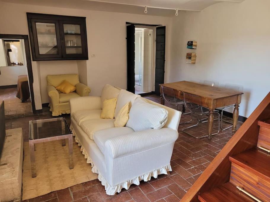 Private 2 bedrooms home in Saturnia centre view 5