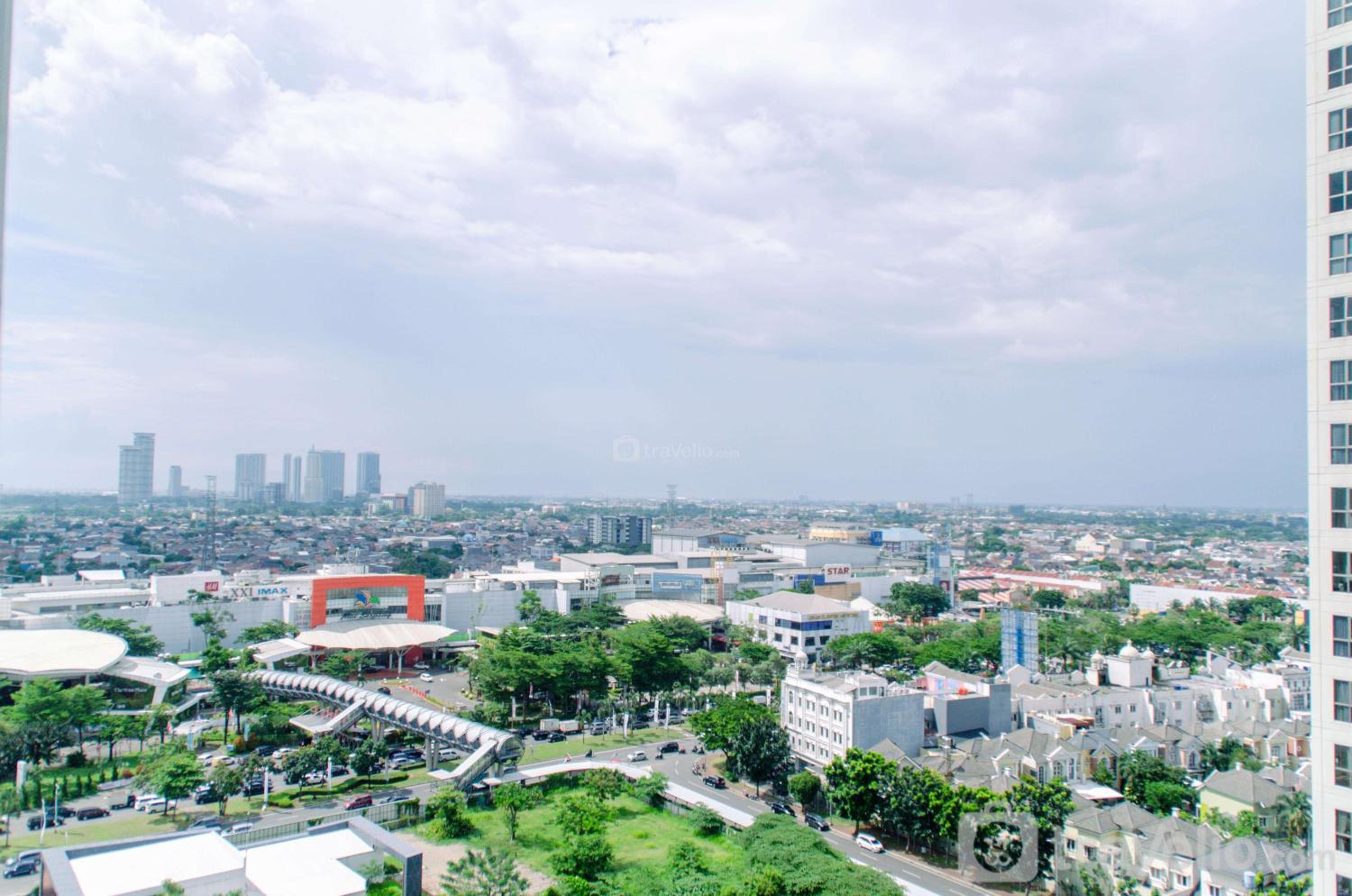 Spacious and Comfort 3BR at M-Town Signature Apartment By Travelio view 3