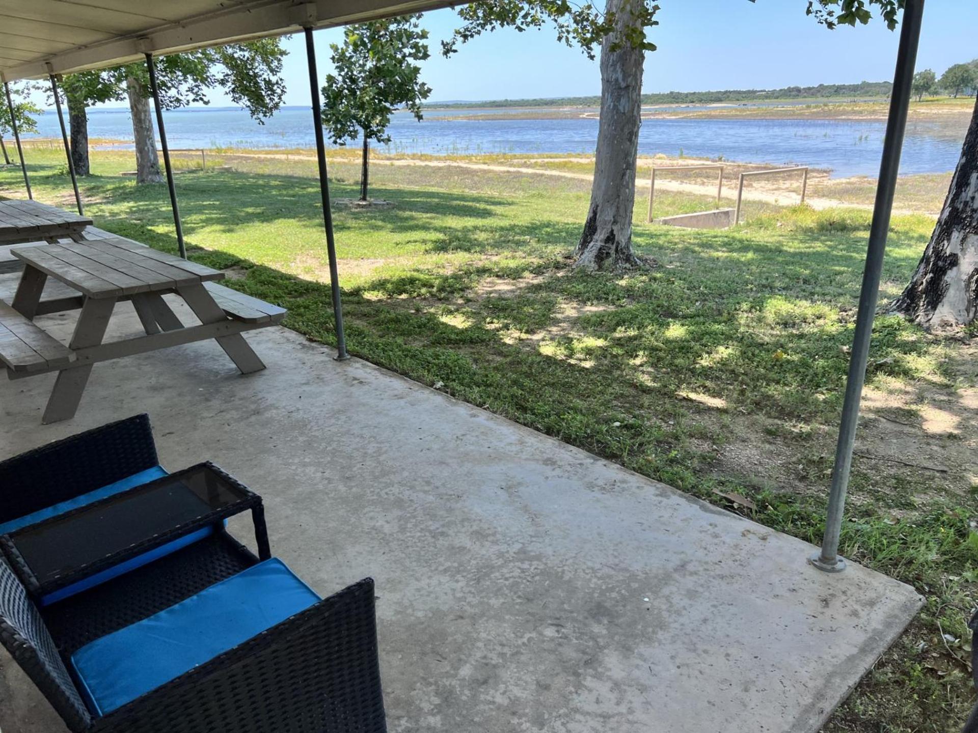 Oasis Lake Buchanan - Property Image 26
