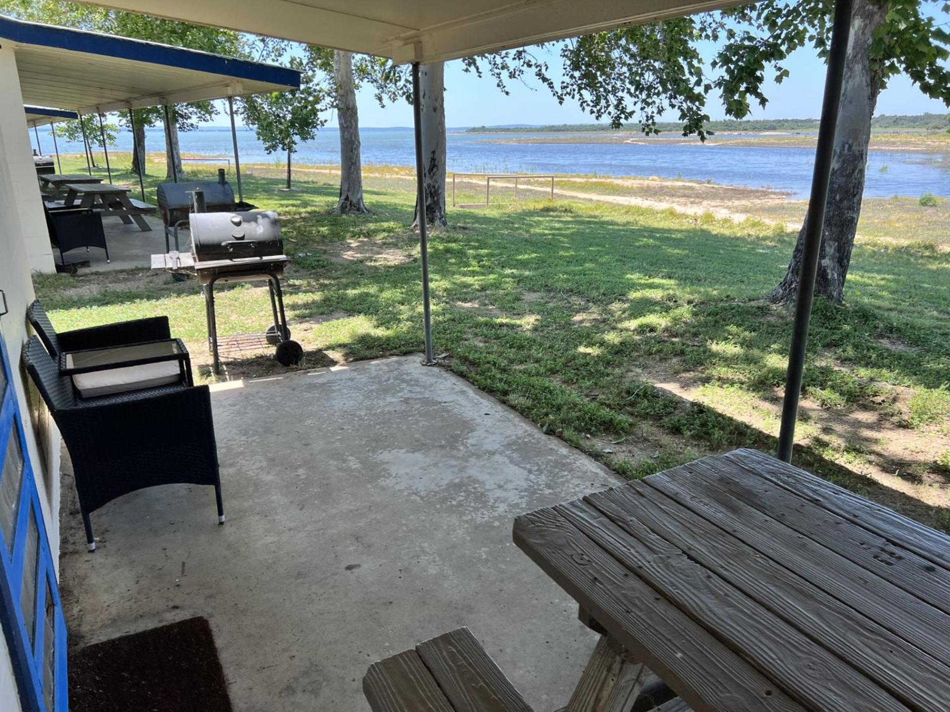 Oasis Lake Buchanan - Property Image 27