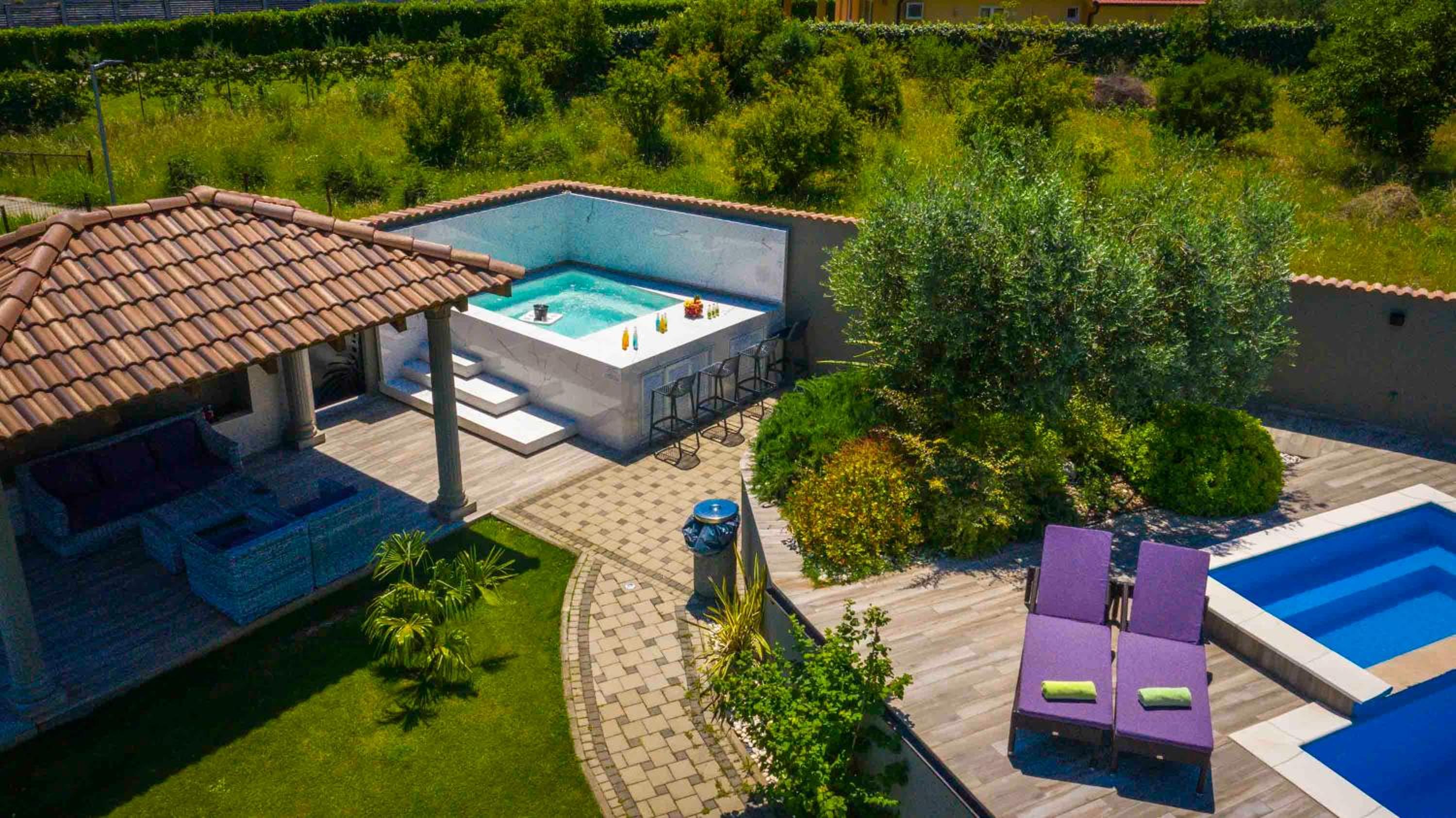 Villa Ana