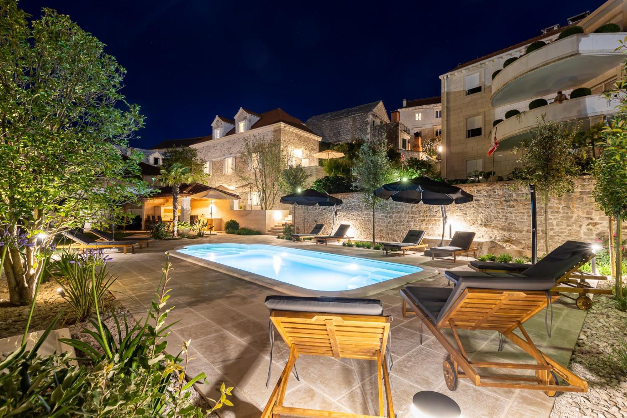 Grand Stone Casa Ciccarelli by Irundo view 4