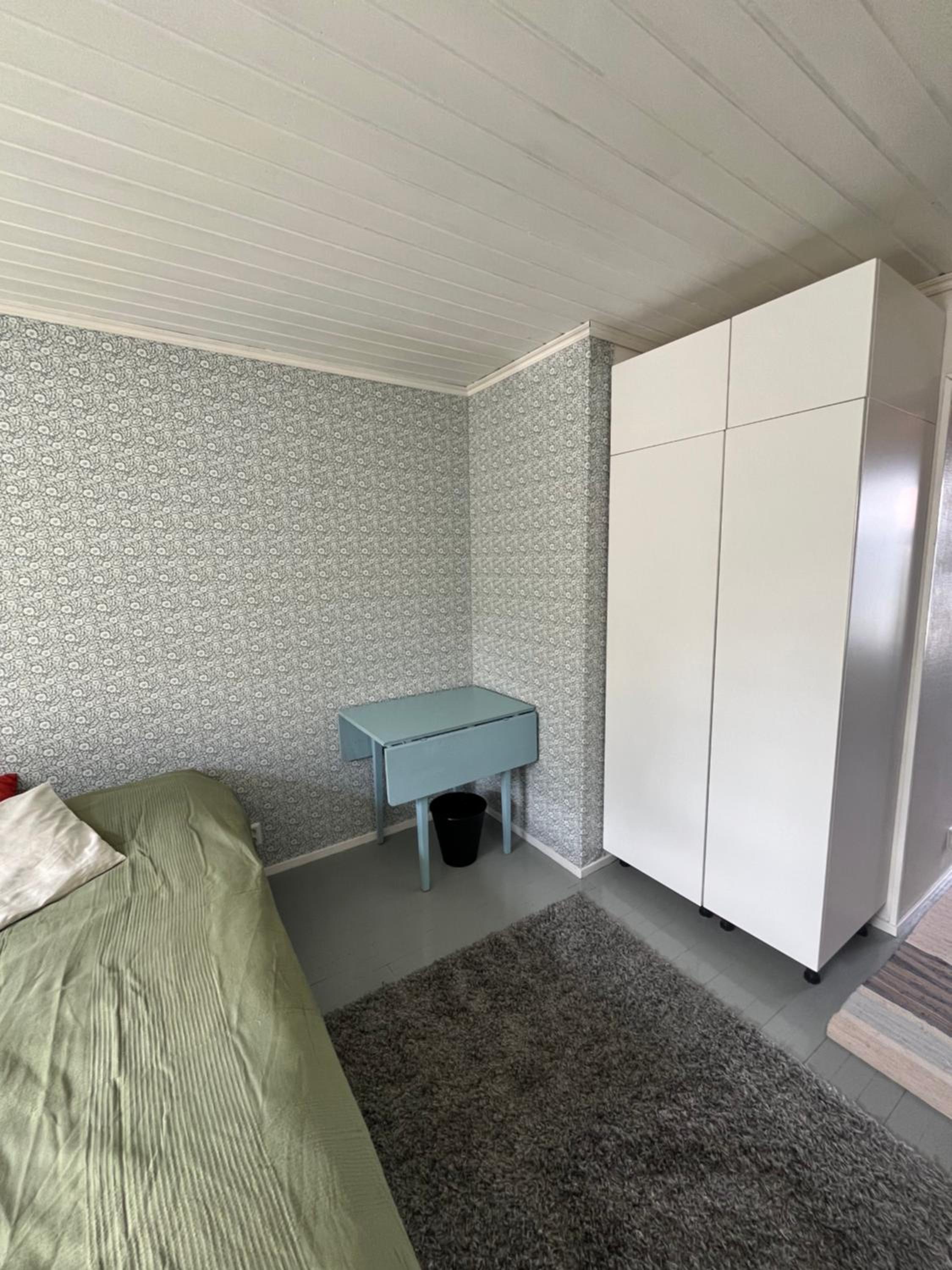 Koko huoneisto järvinäköalalla