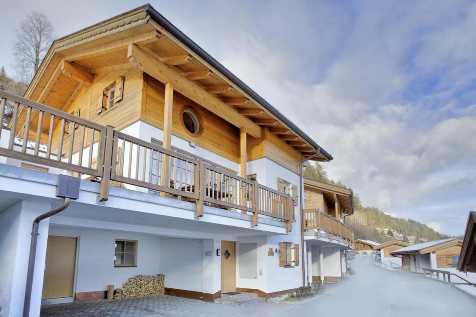 Schöneben Chalet Holzblick