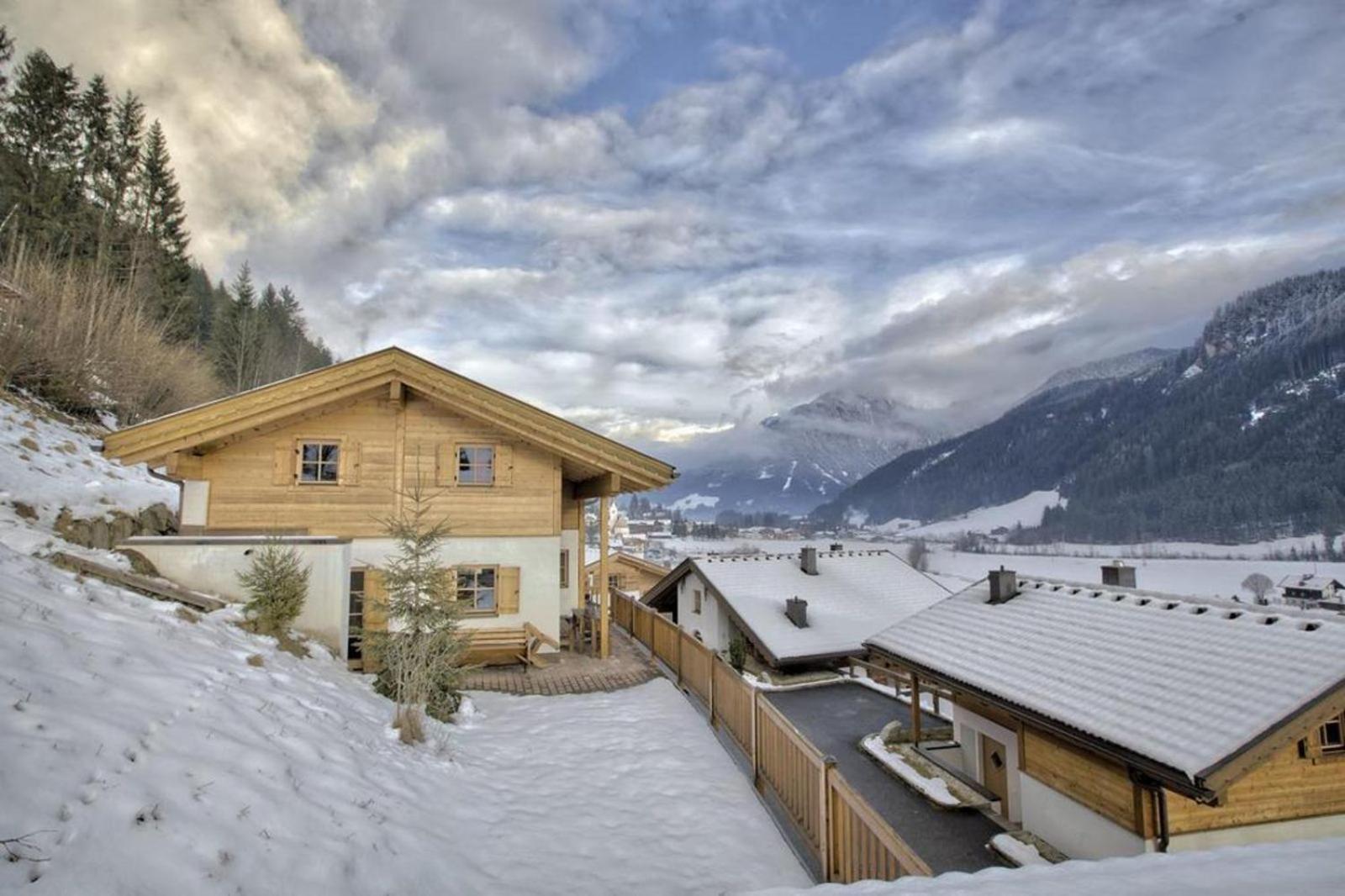 Schöneben Chalet Holzblick