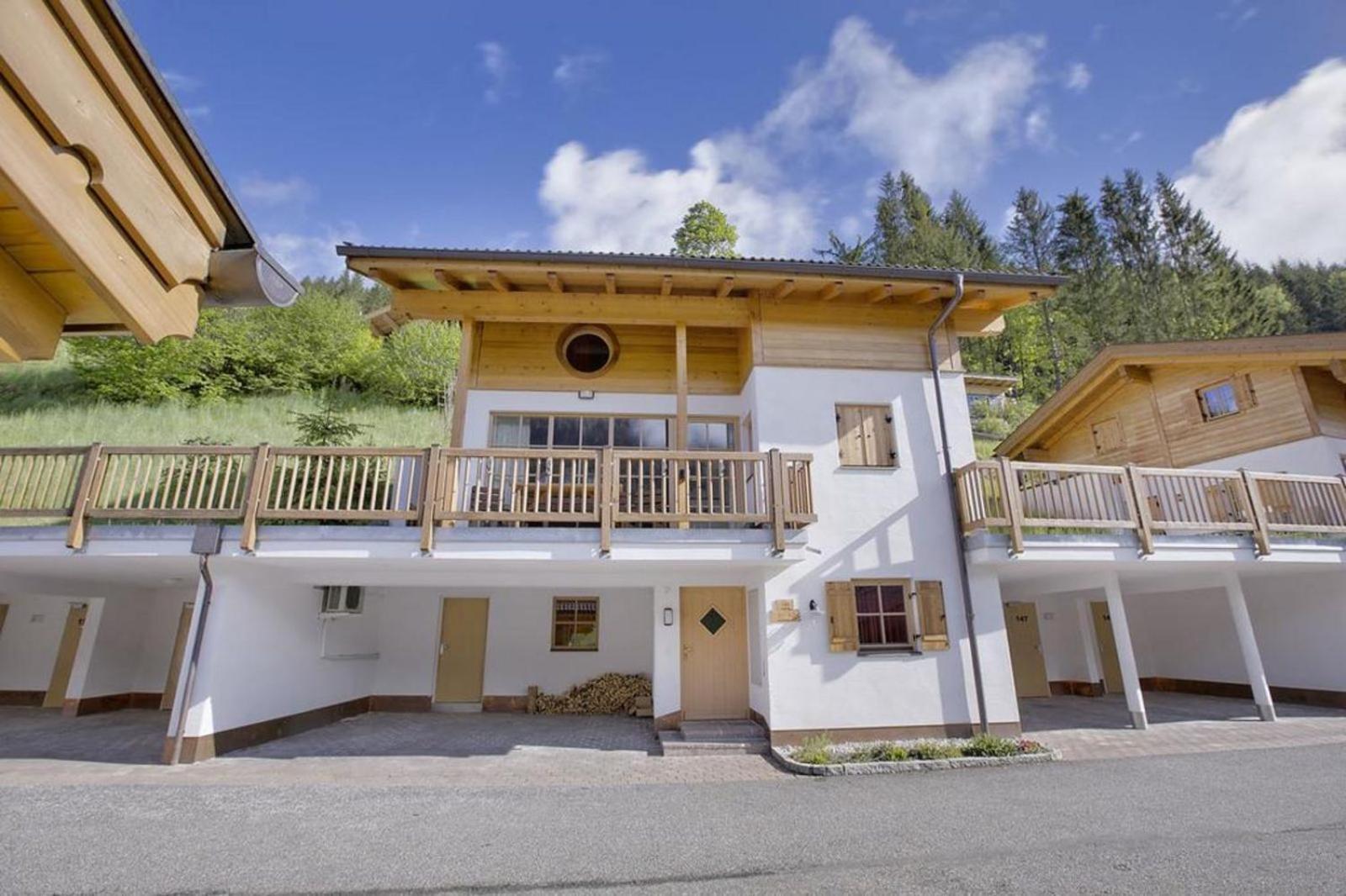 Schöneben Chalet Holzblick