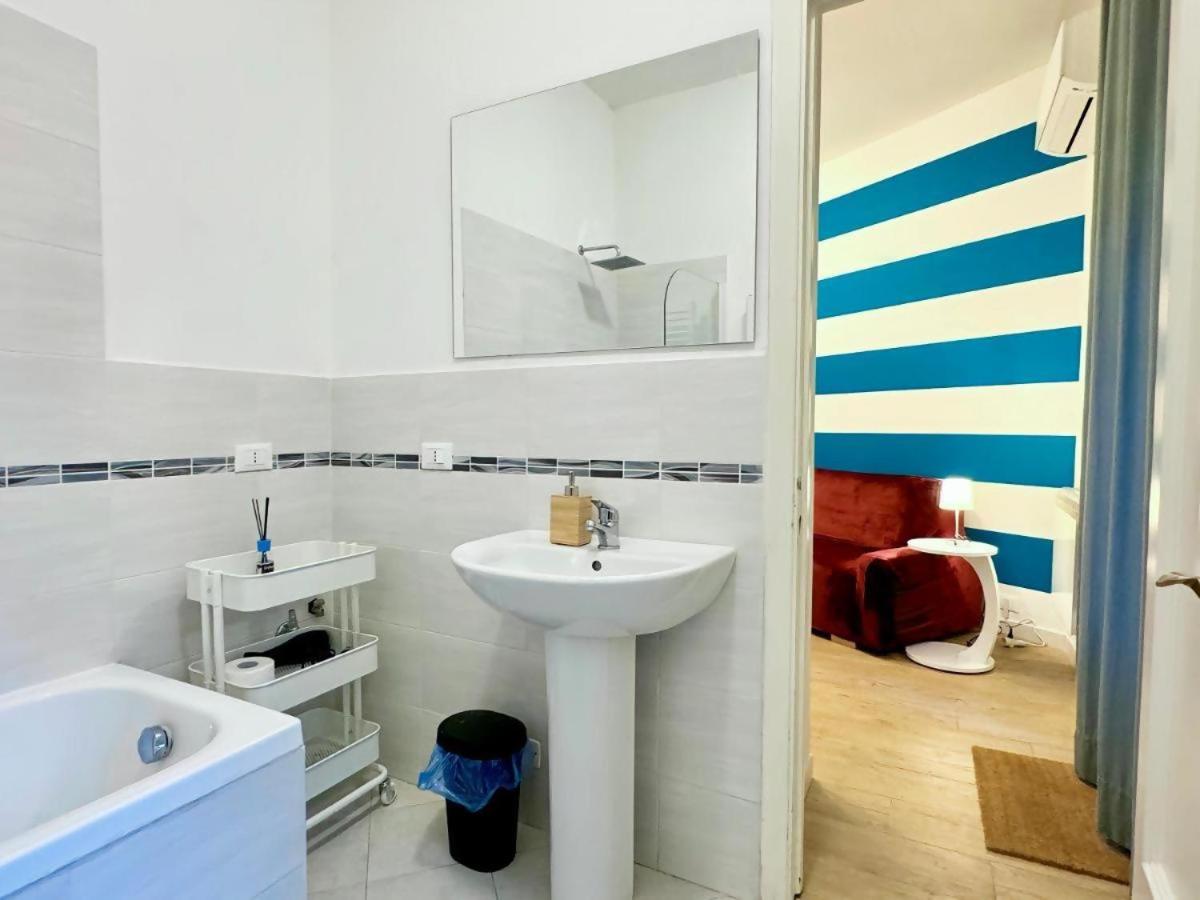 Quarto Beachfront e Parking Il Nido sul Mare view 3