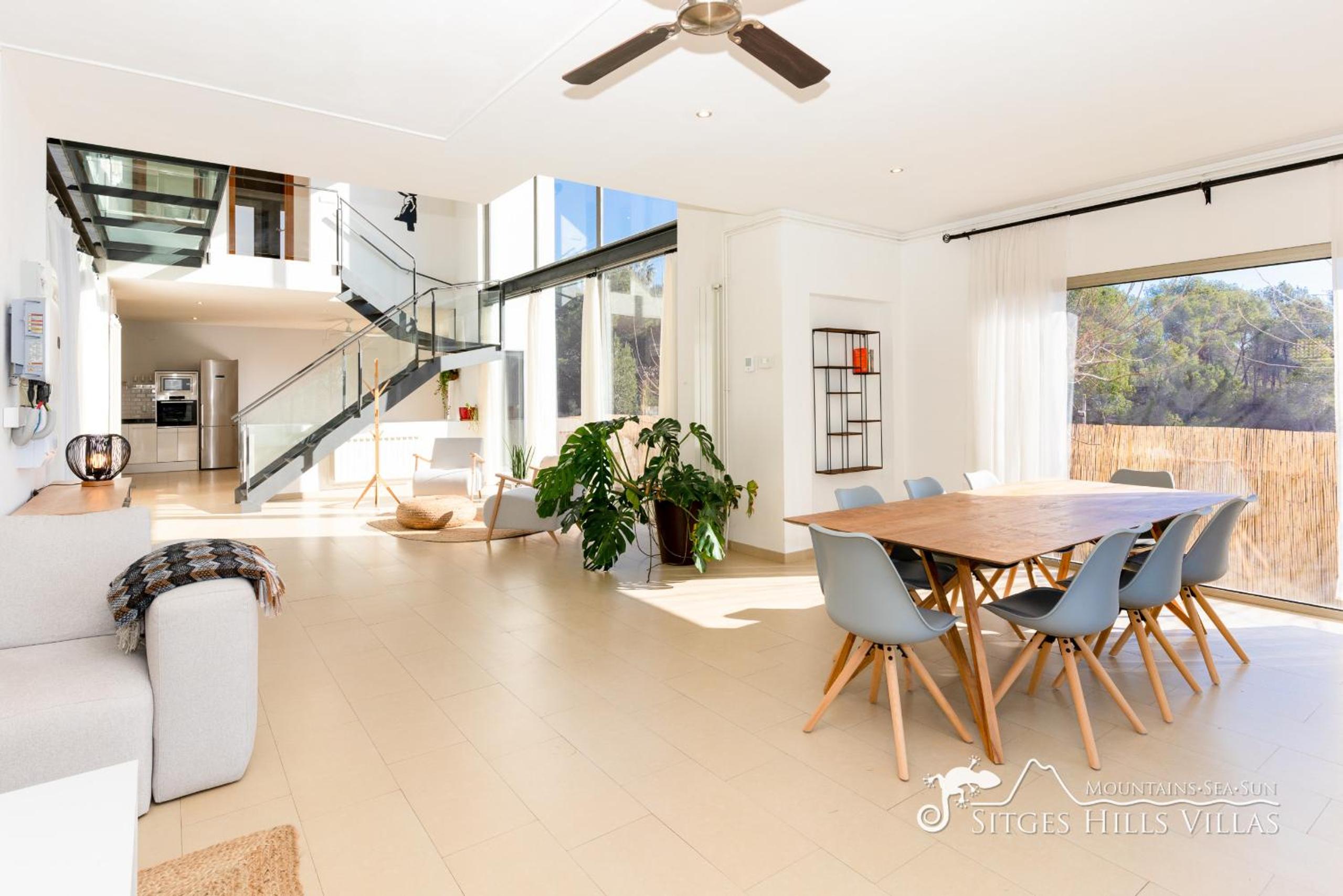 Designer Villa Elodie with private pool and space