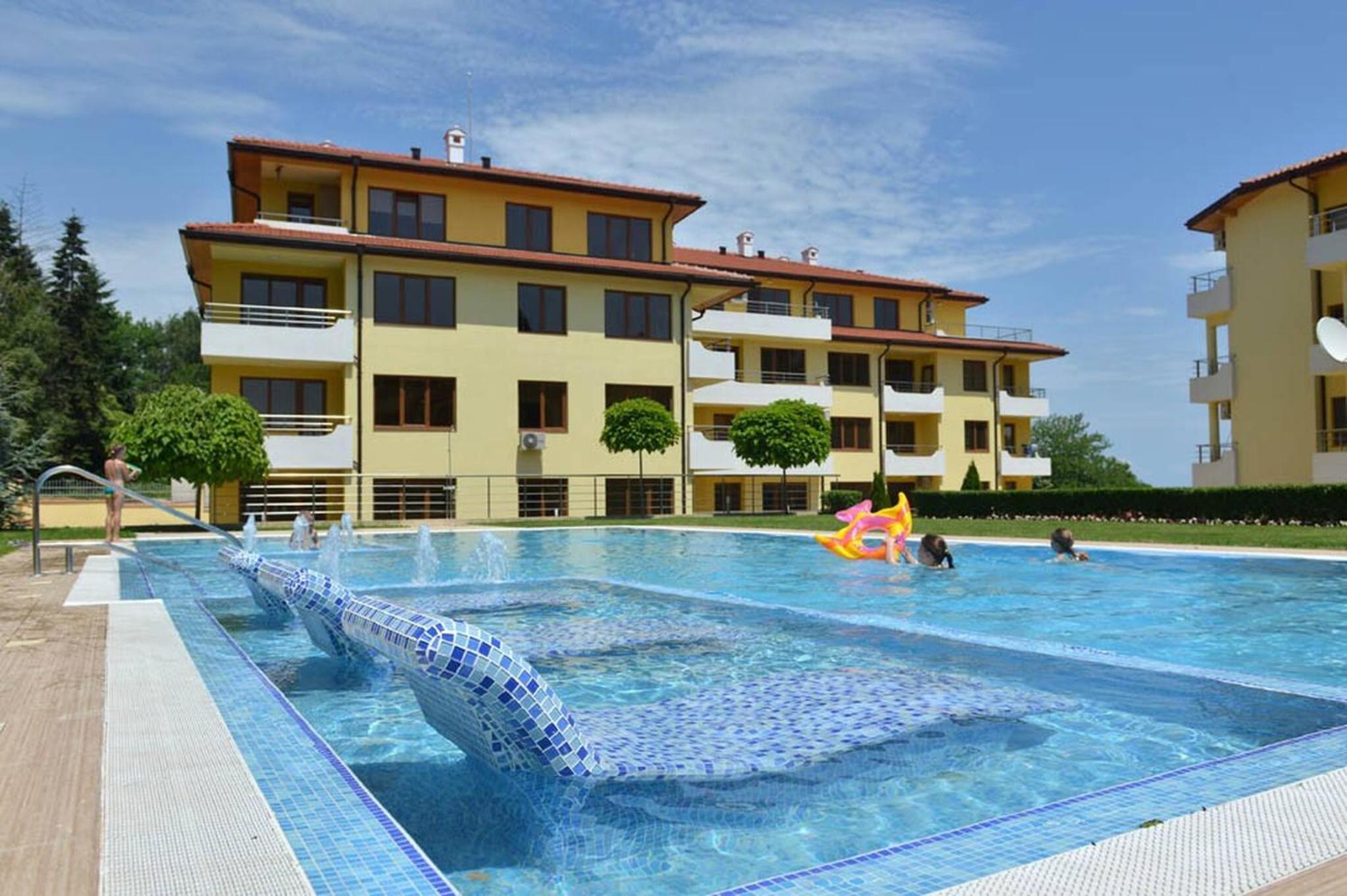 Nice 2 Bedrooms With Ocean View In Byala