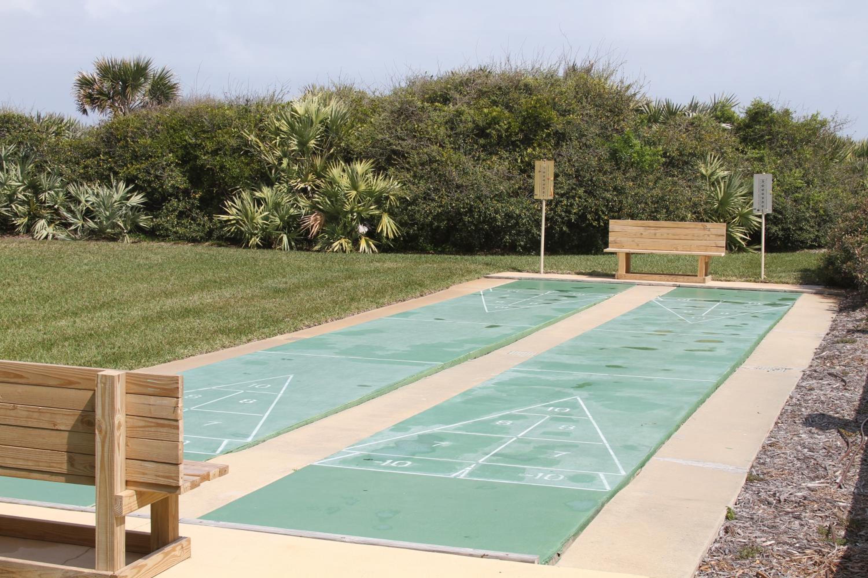 Direct Oceanfront Corner Condo, No-Drive New Smyrna Beach, Large Southern Facing Balcony