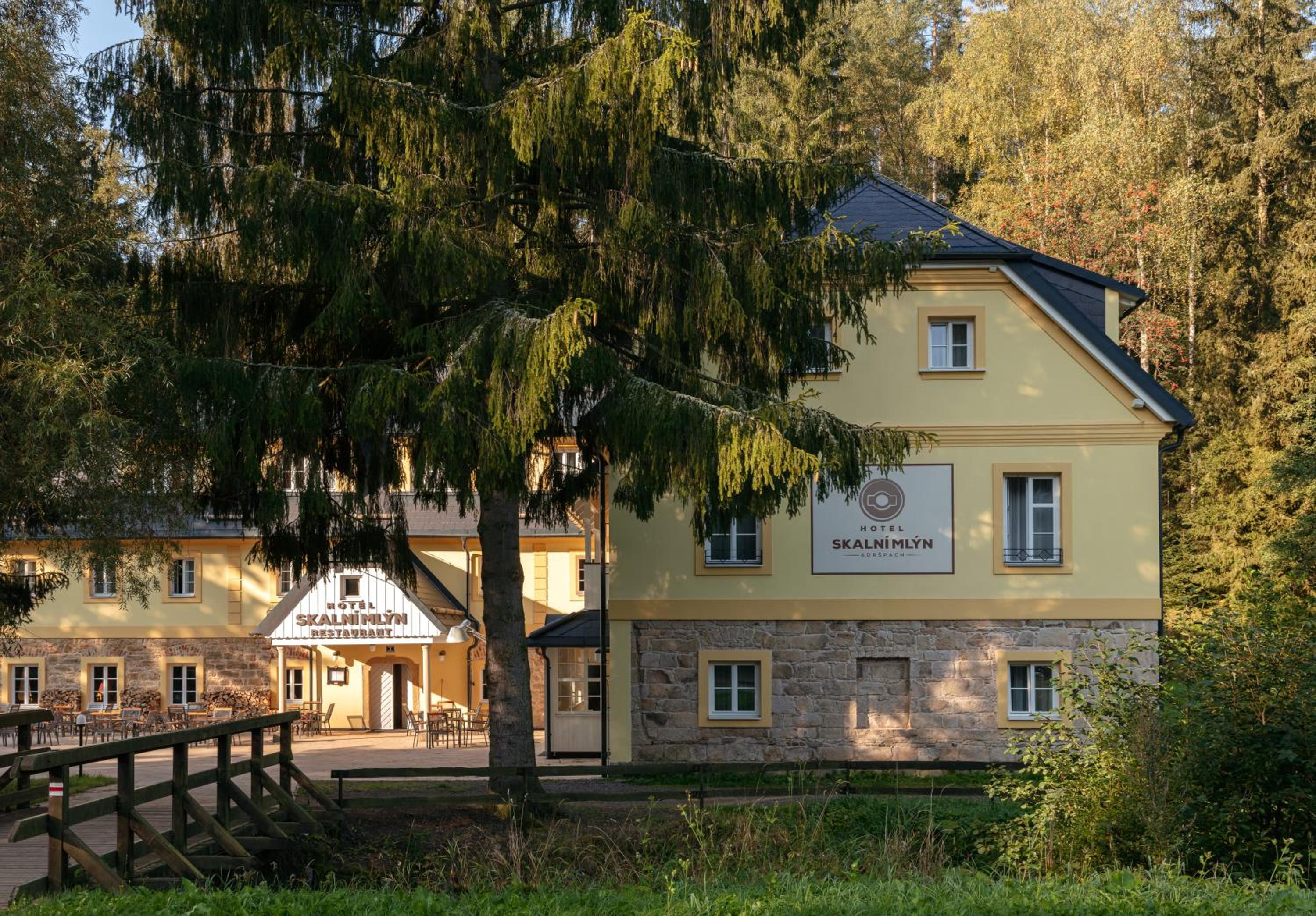 Chatky Skalní mlýn Adršpach