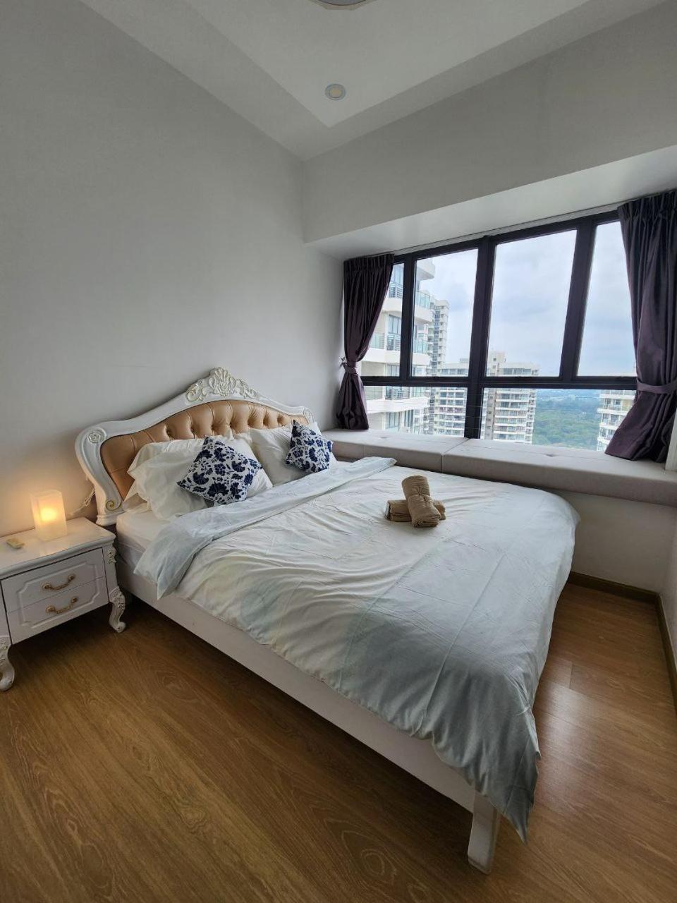 Lovell Country Garden 2 King Beds with late checkout and early check in