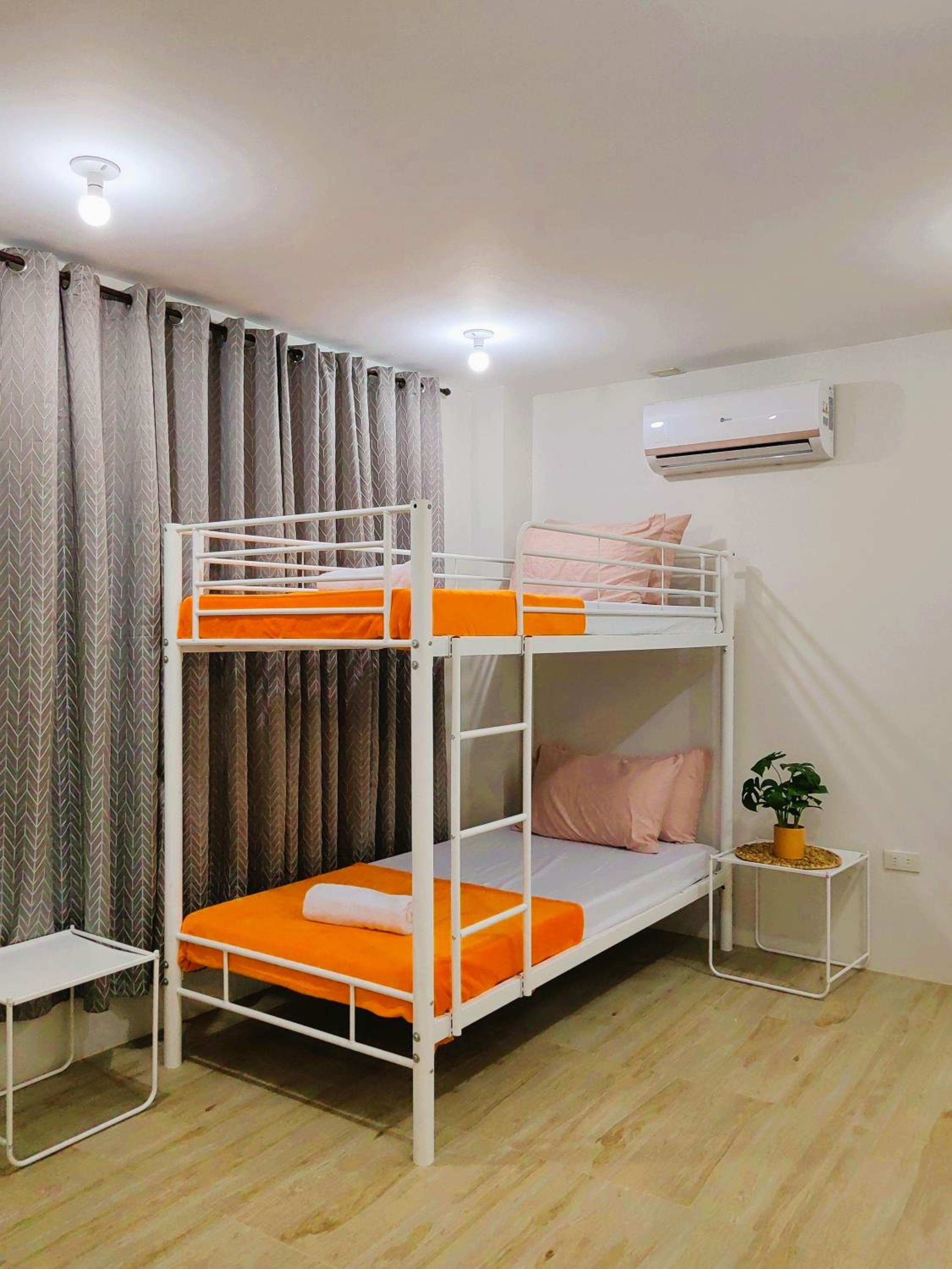 Host Homes Apartelle in San Jose