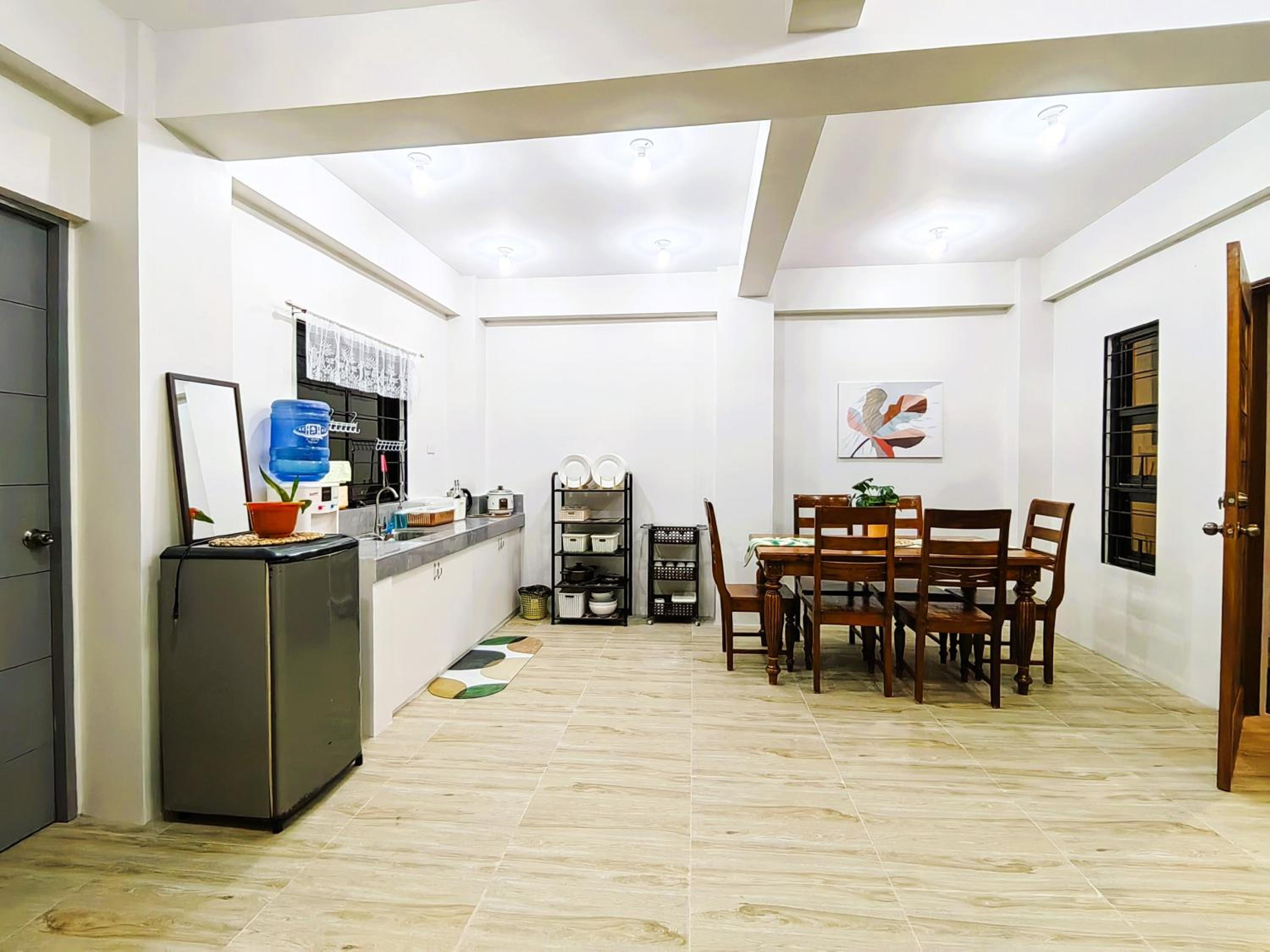 Host Homes Apartelle in San Jose