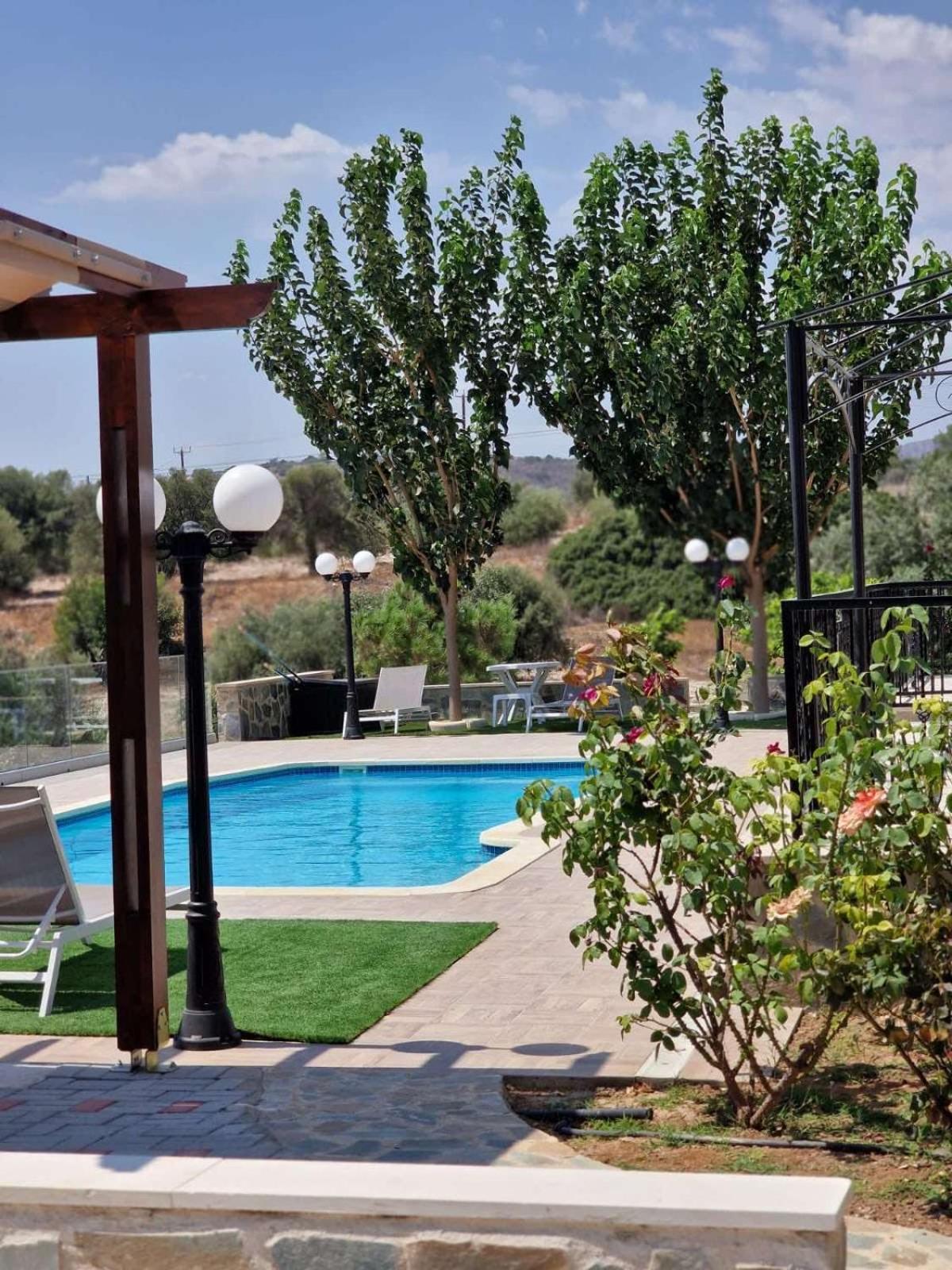 Magnolia CAPTAINS HOUSE with A POOL