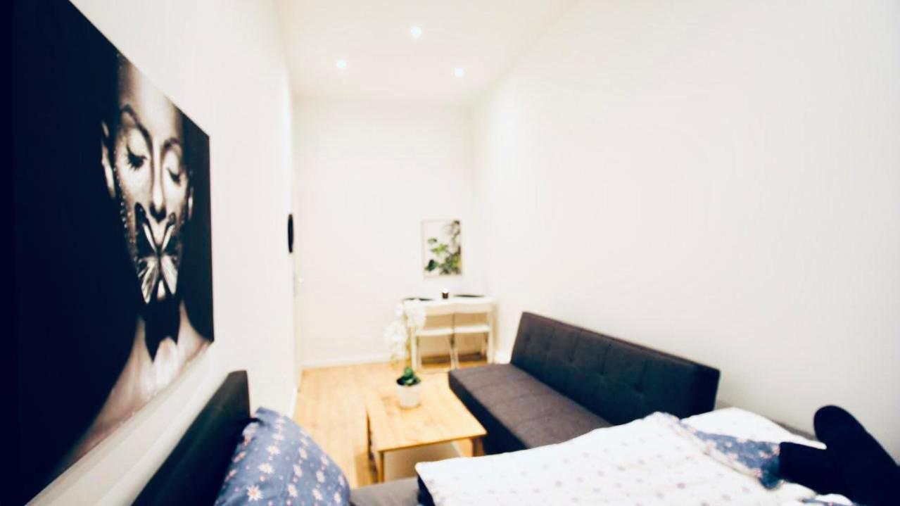 6 min to Amusement Park - Economy Rooms in Shared Apartment