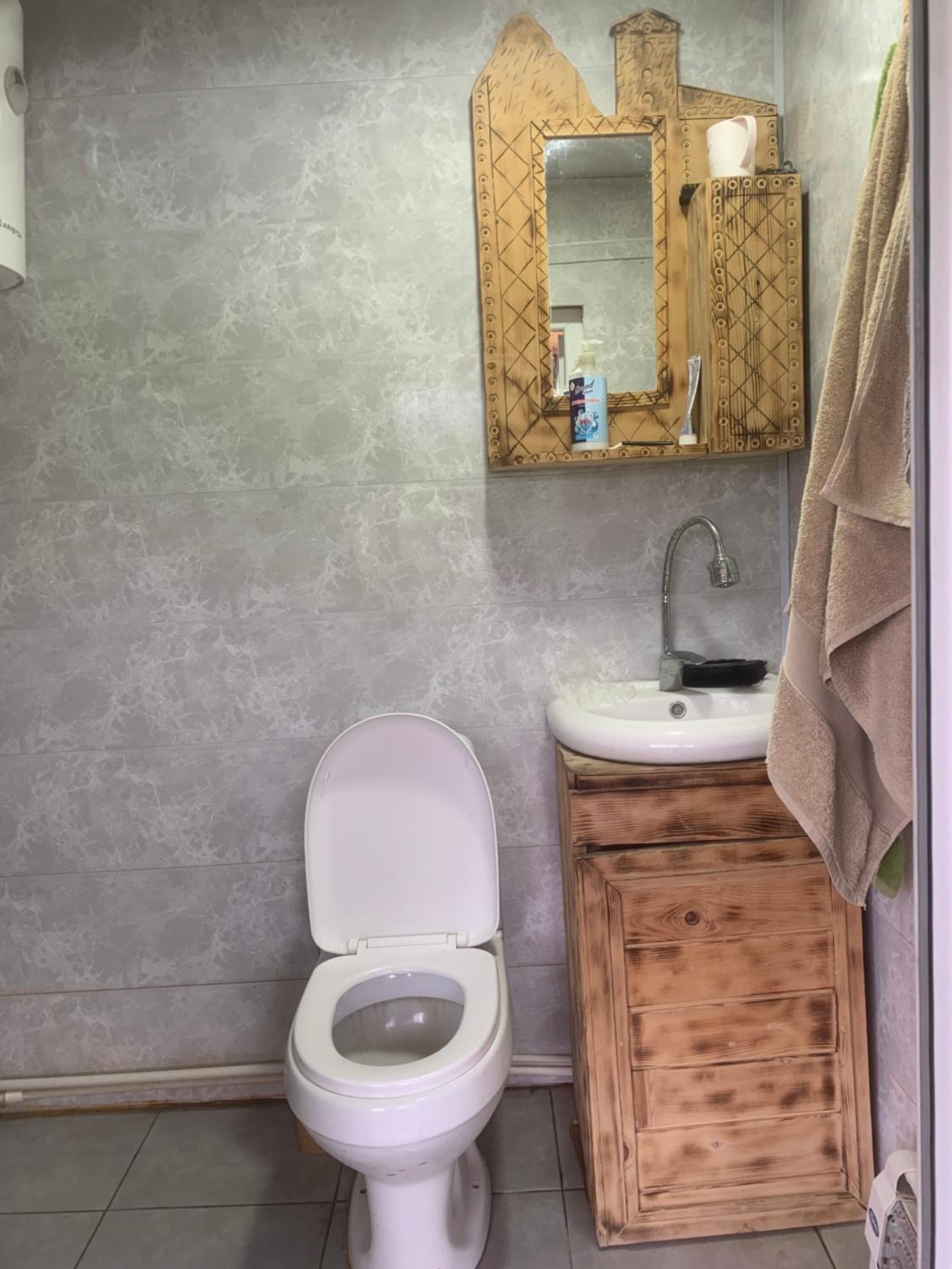 Guesthouse Aprasidze