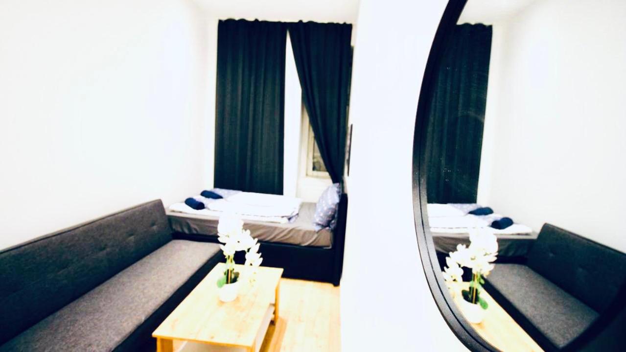 6 min to Amusement Park - Economy Rooms in Shared Apartment