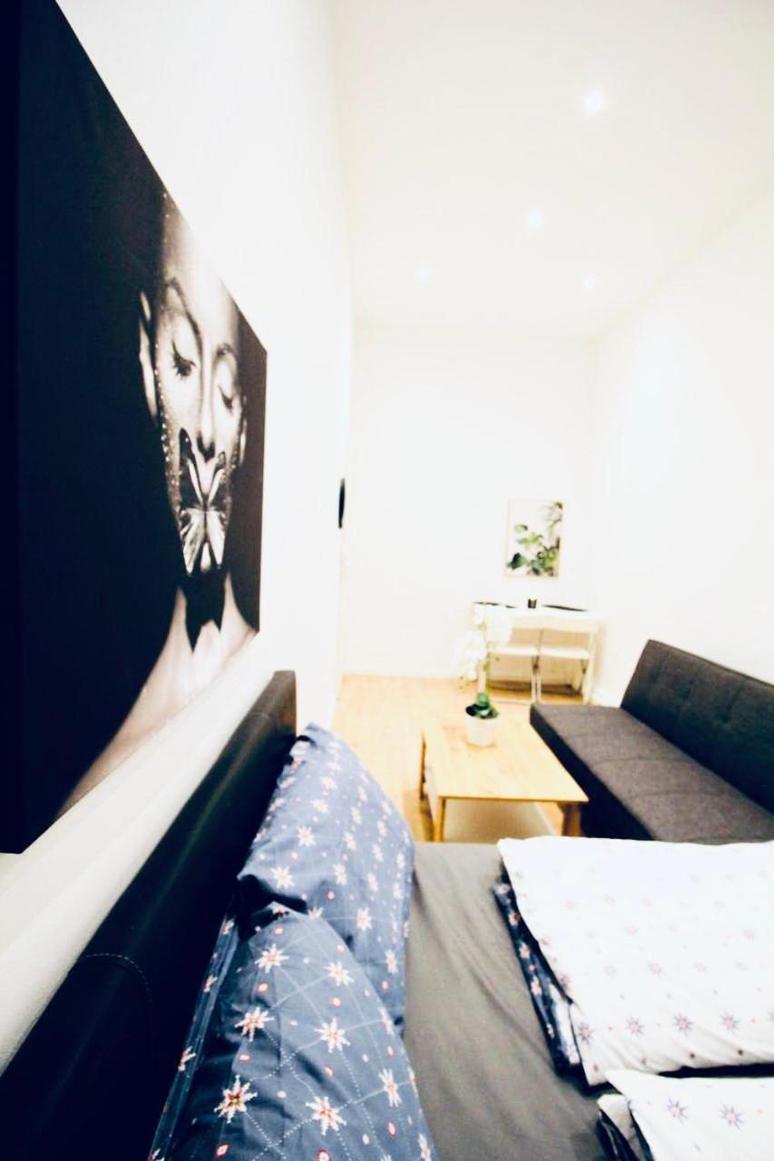 6 min to Amusement Park - Economy Rooms in Shared Apartment