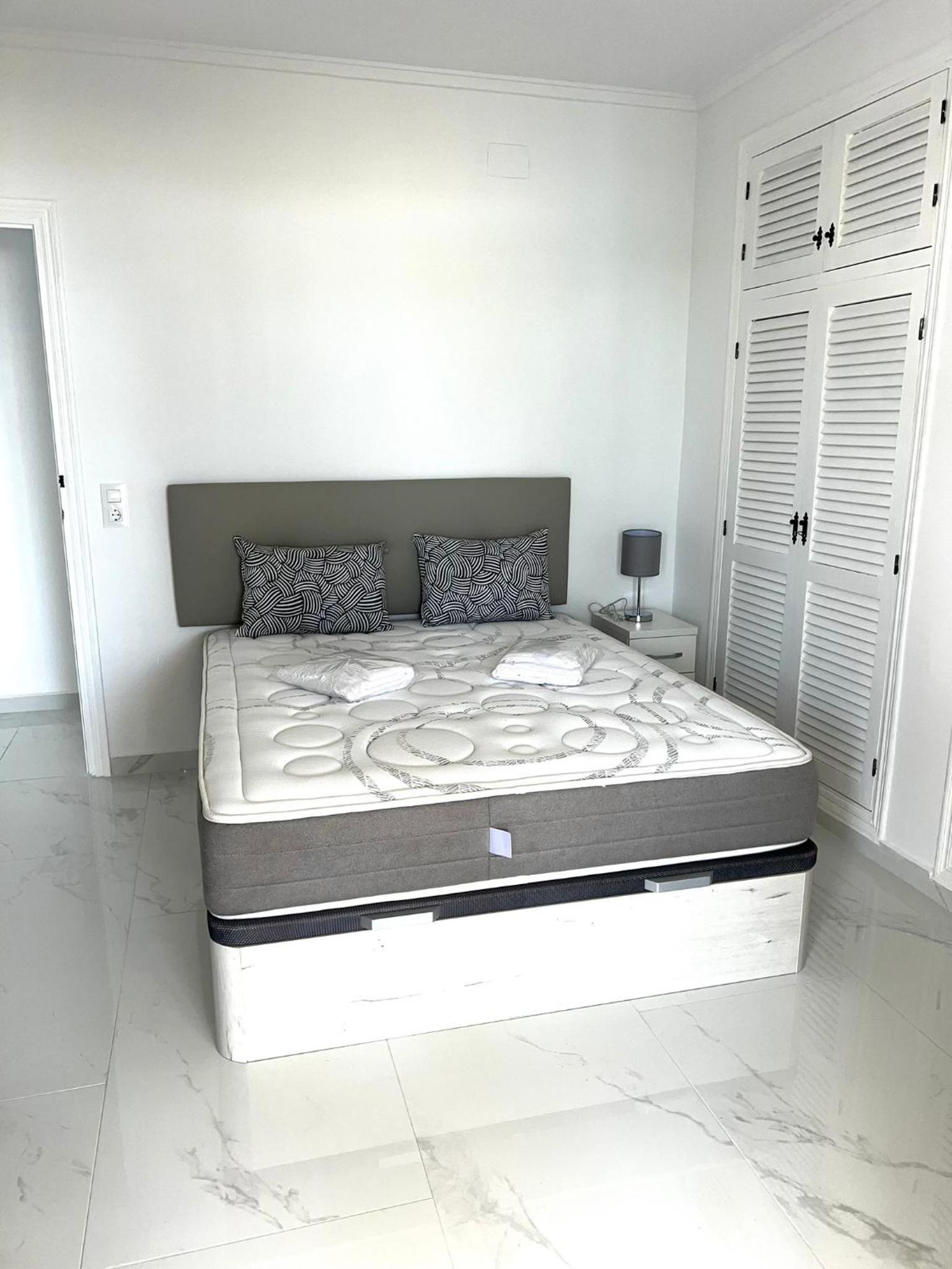 Villa with Private Pool in El Chaparral