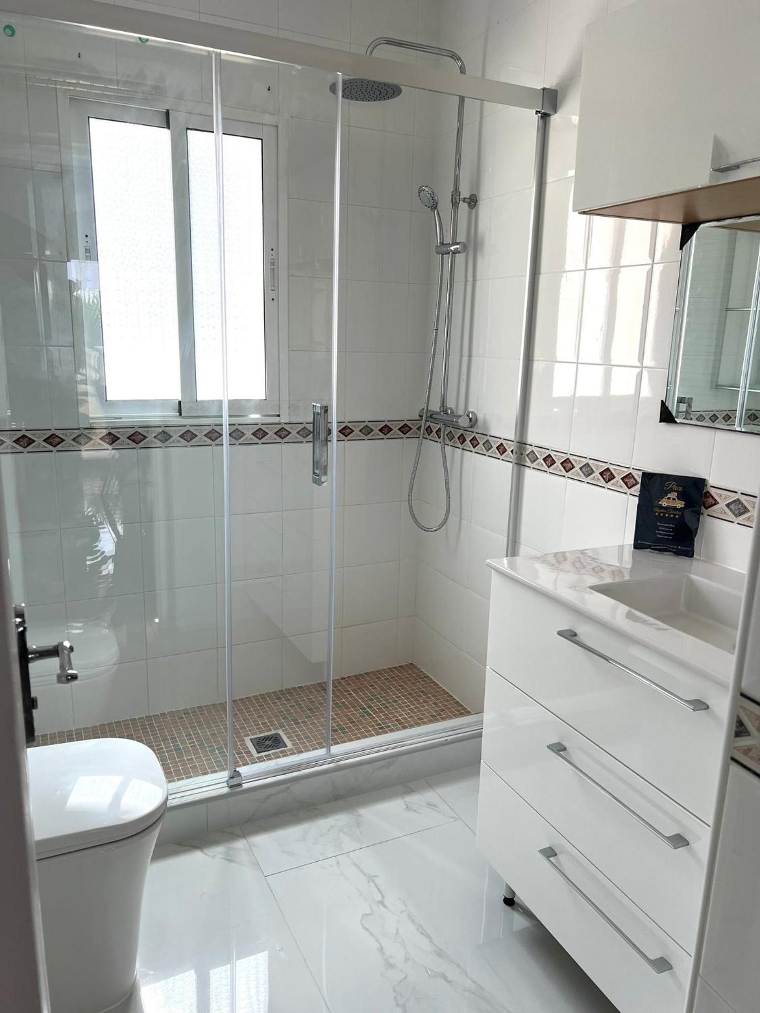 Villa with Private Pool in El Chaparral