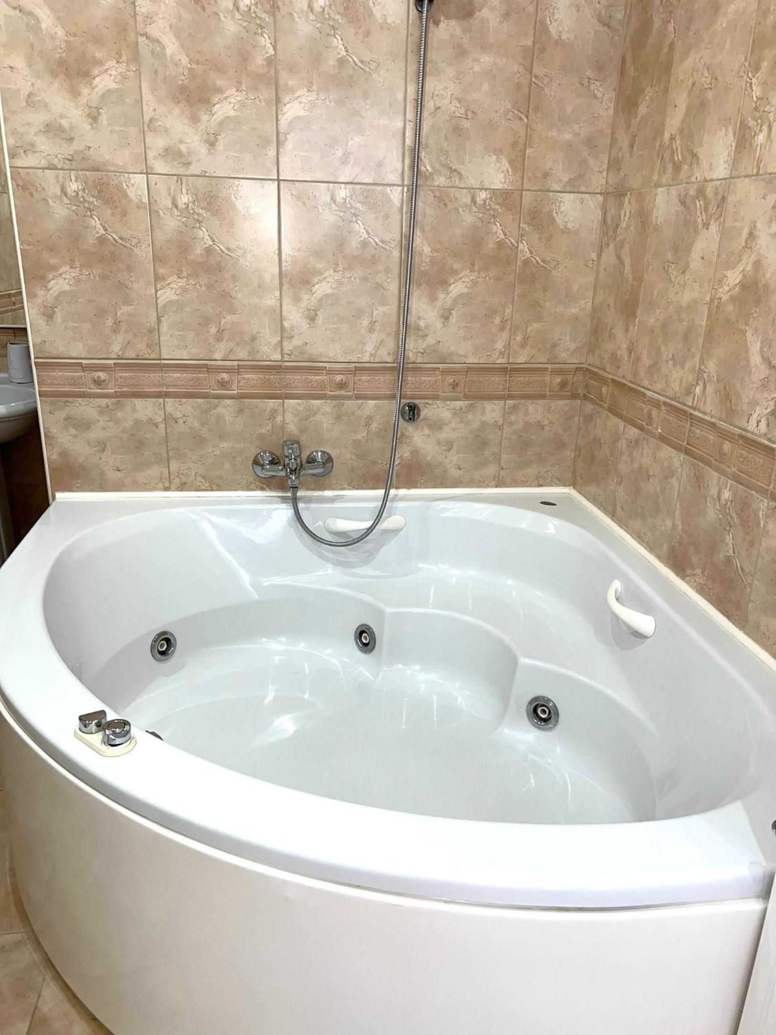 Villa with Private Pool in El Chaparral