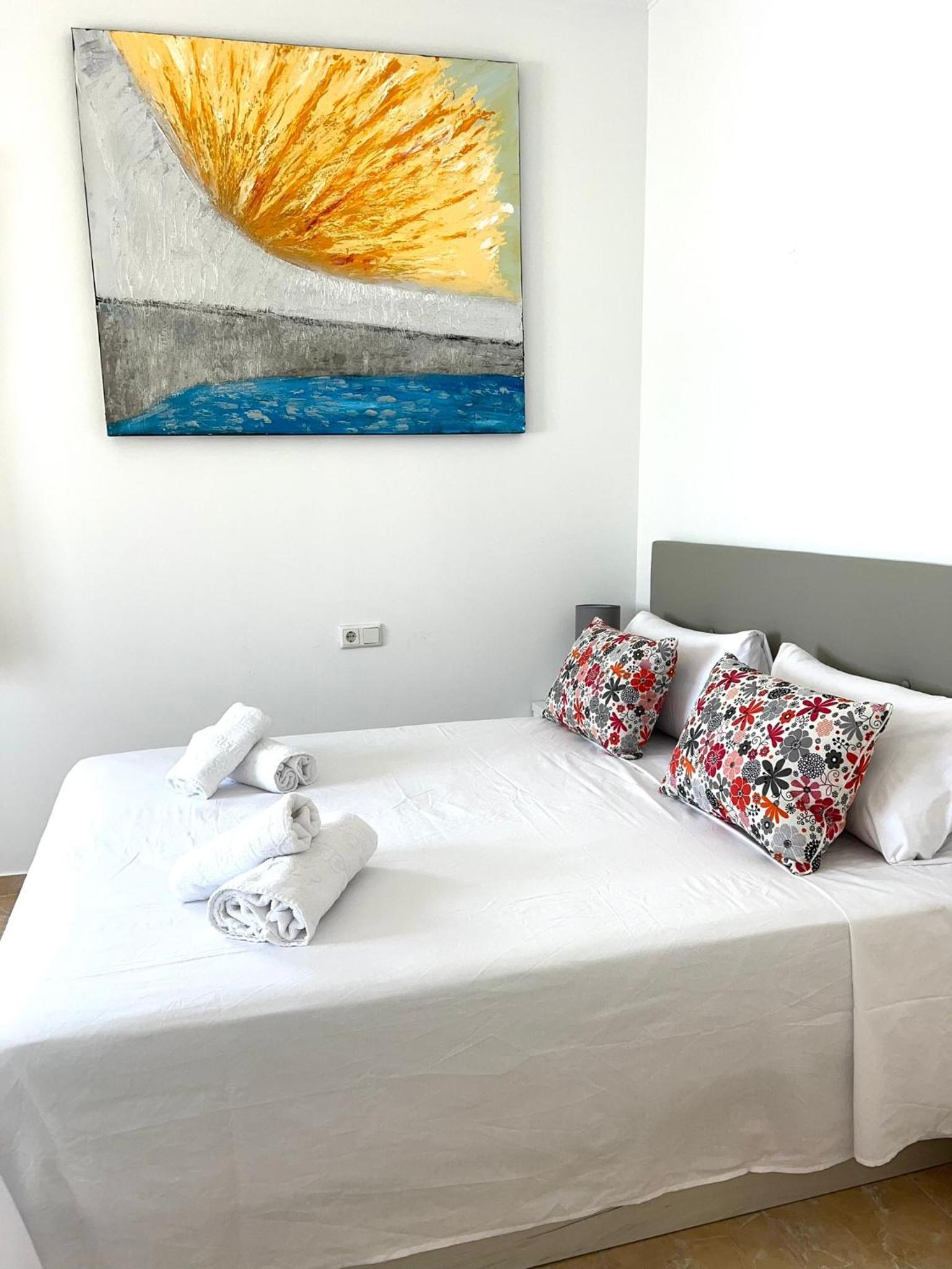 Villa with Private Pool in El Chaparral