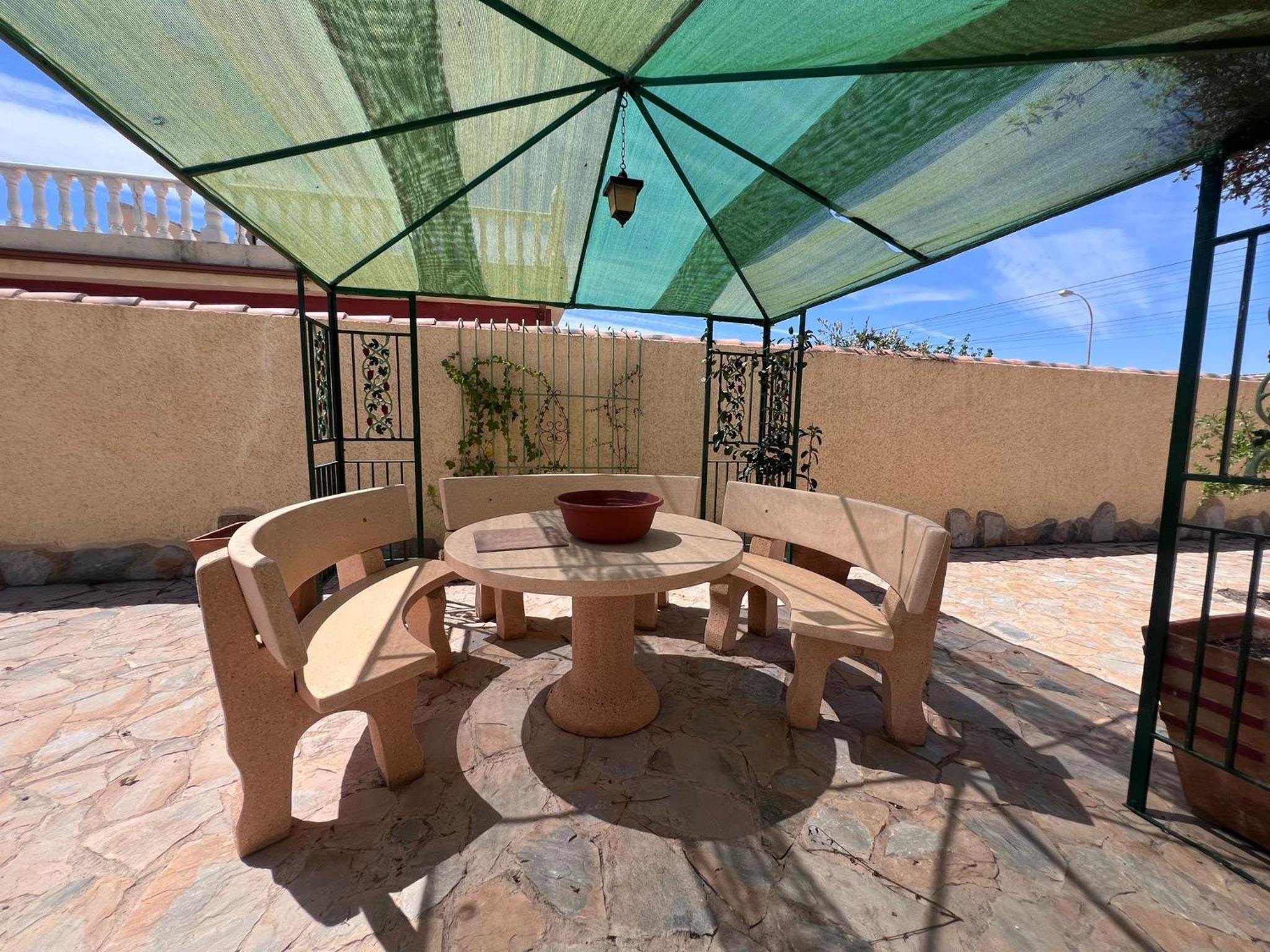 Villa with Private Pool in El Chaparral