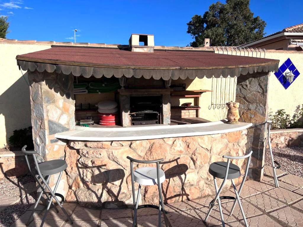 Villa with Private Pool in El Chaparral
