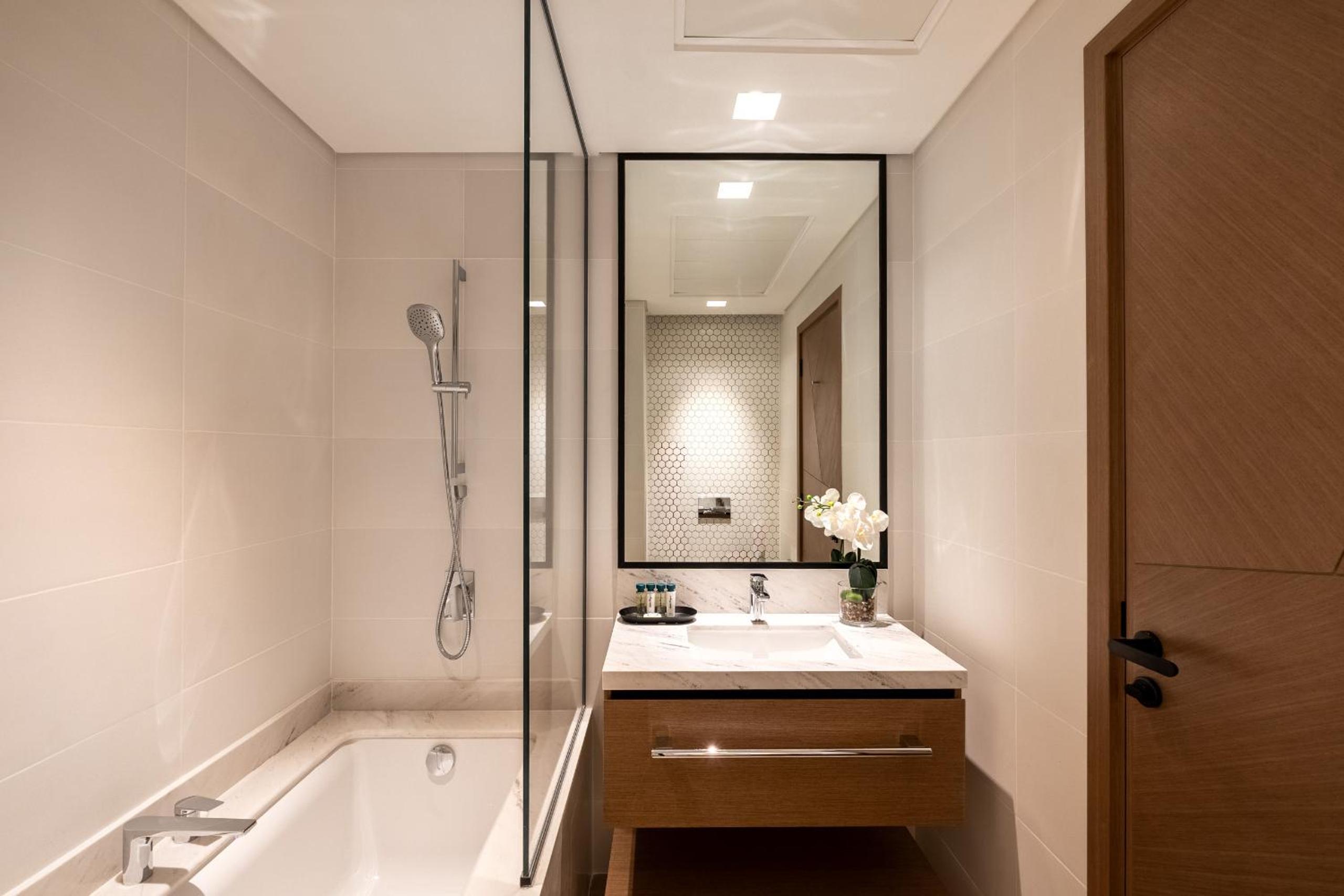 Palace Residence, Dubai Creek Harbour - Mint Stay