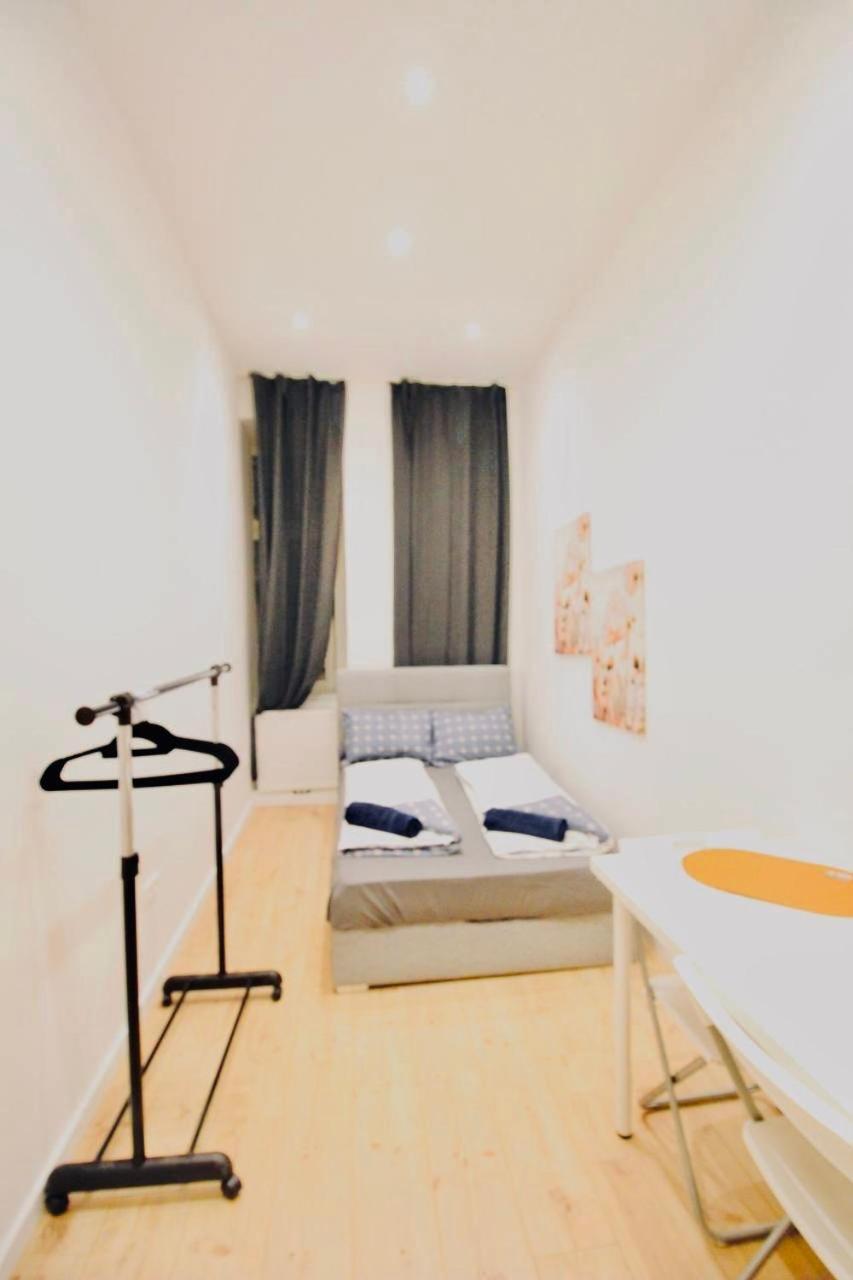 6 min to Amusement Park - Economy Rooms in Shared Apartment