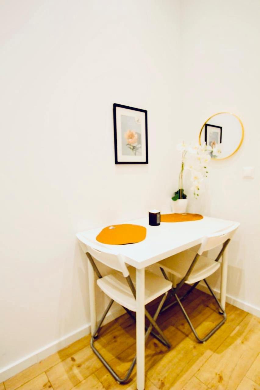 6 min to Amusement Park - Economy Rooms in Shared Apartment