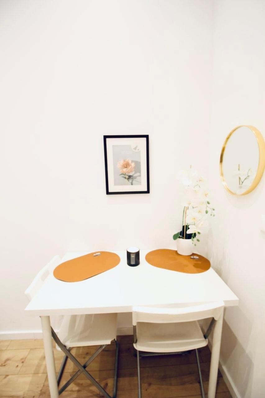 6 min to Amusement Park - Economy Rooms in Shared Apartment