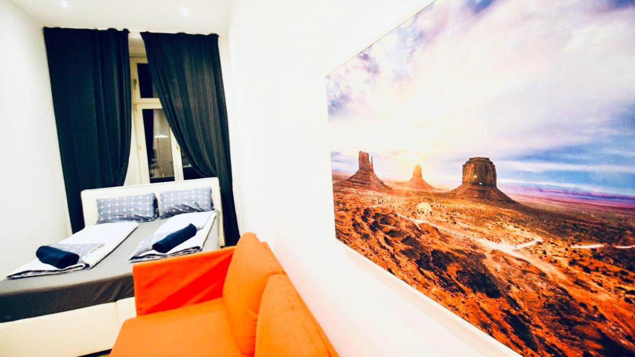 6 min to Amusement Park - Economy Rooms in Shared Apartment