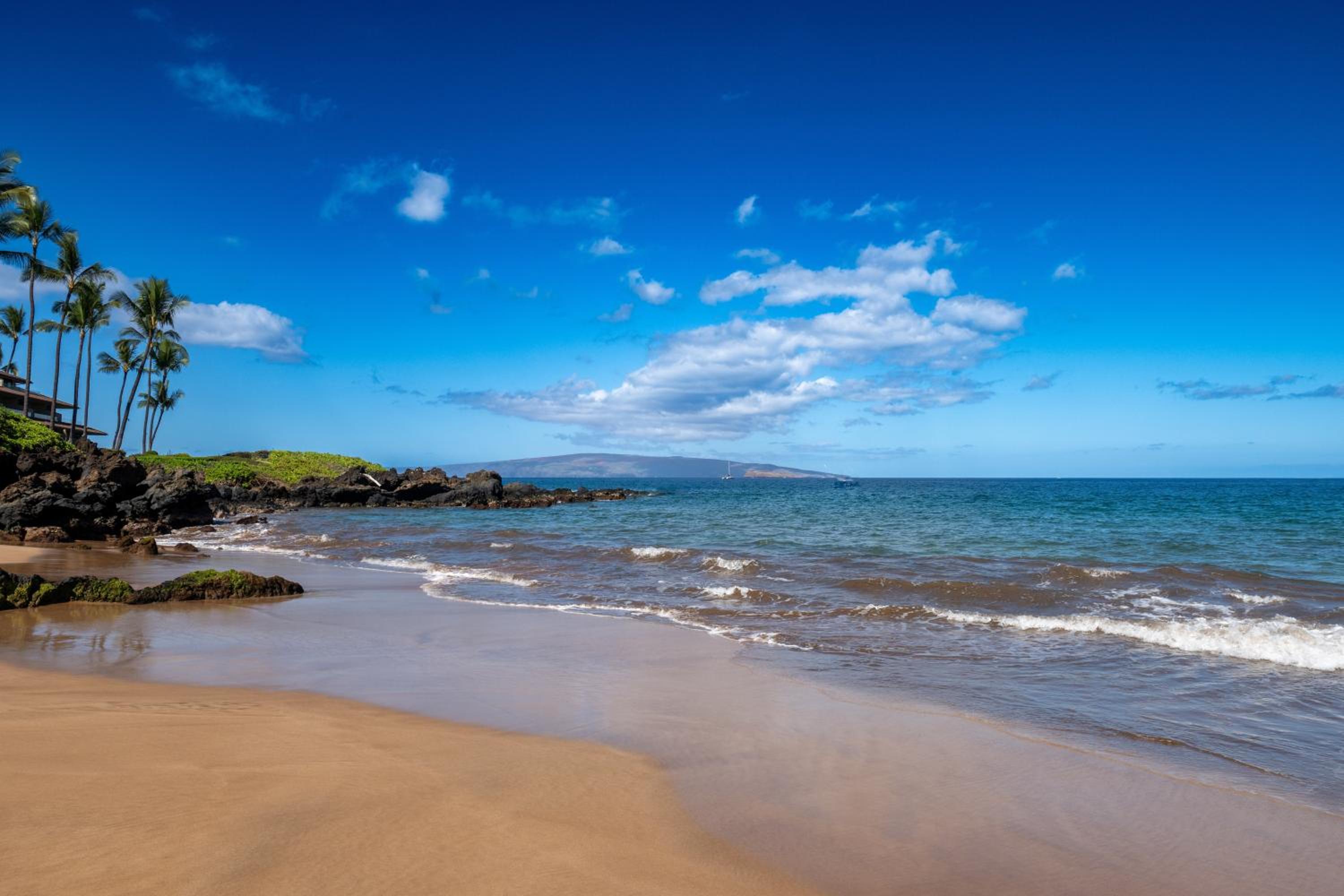 Makena Surf: Maui on the Beach view 3