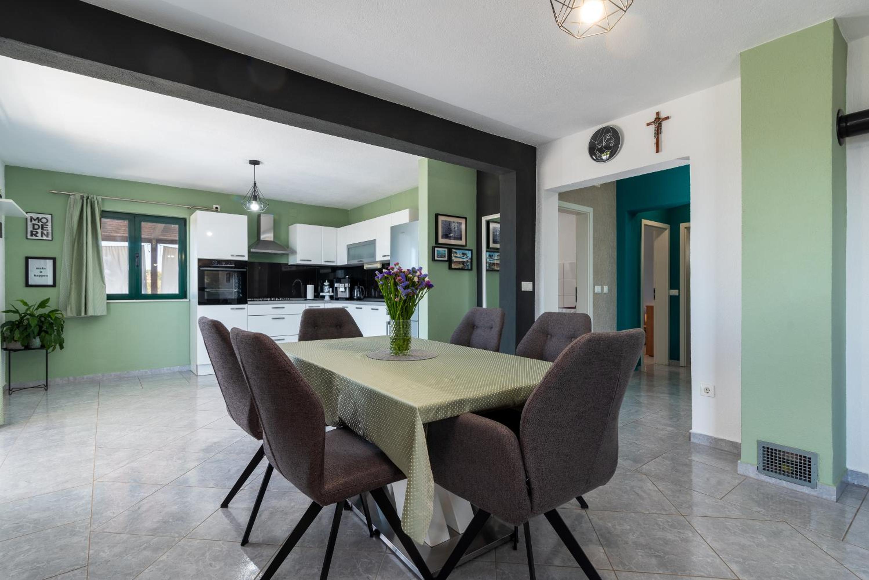 Villa Alina with heated pool view 2