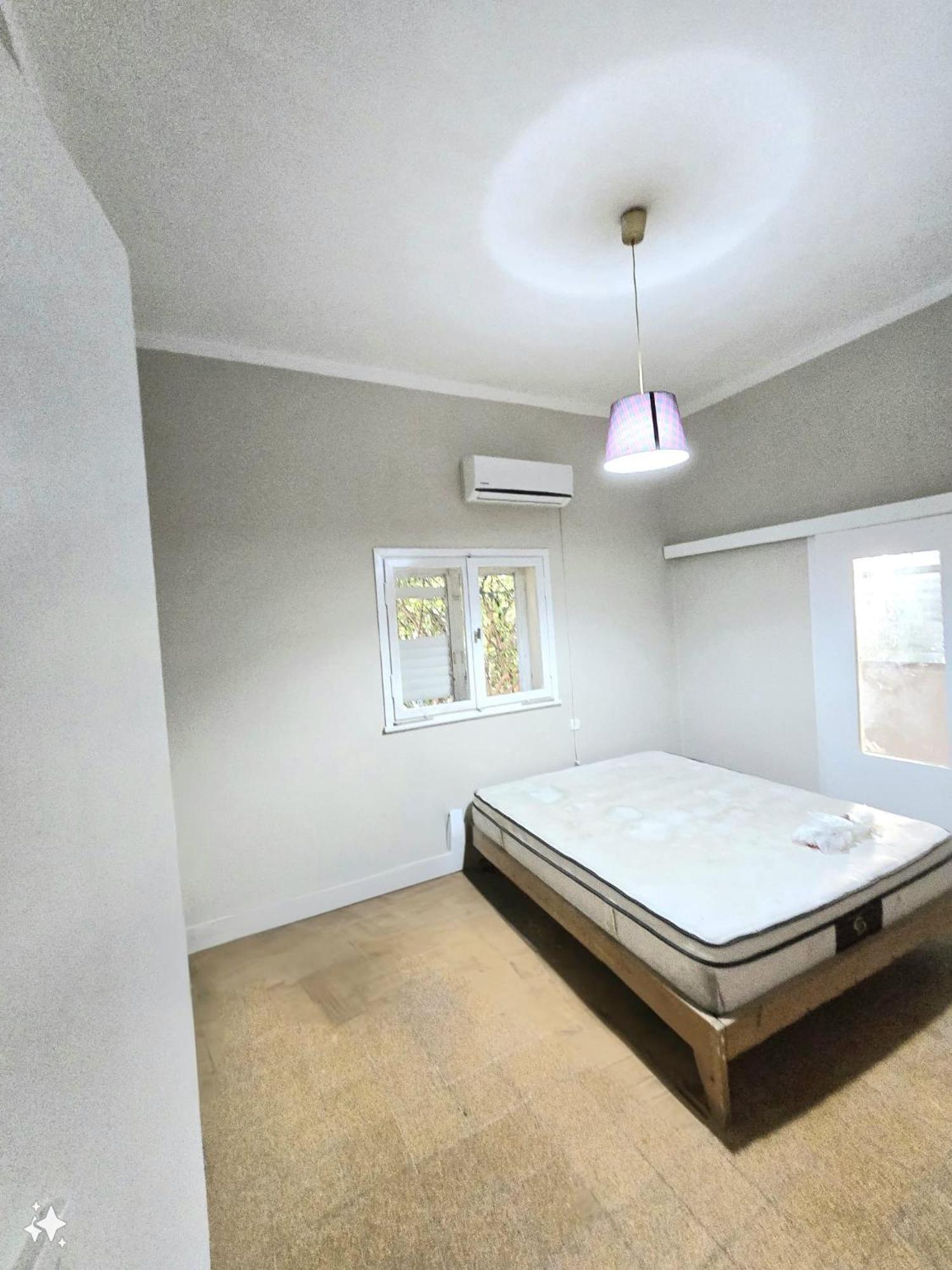 Flat with 2 balconies view 4