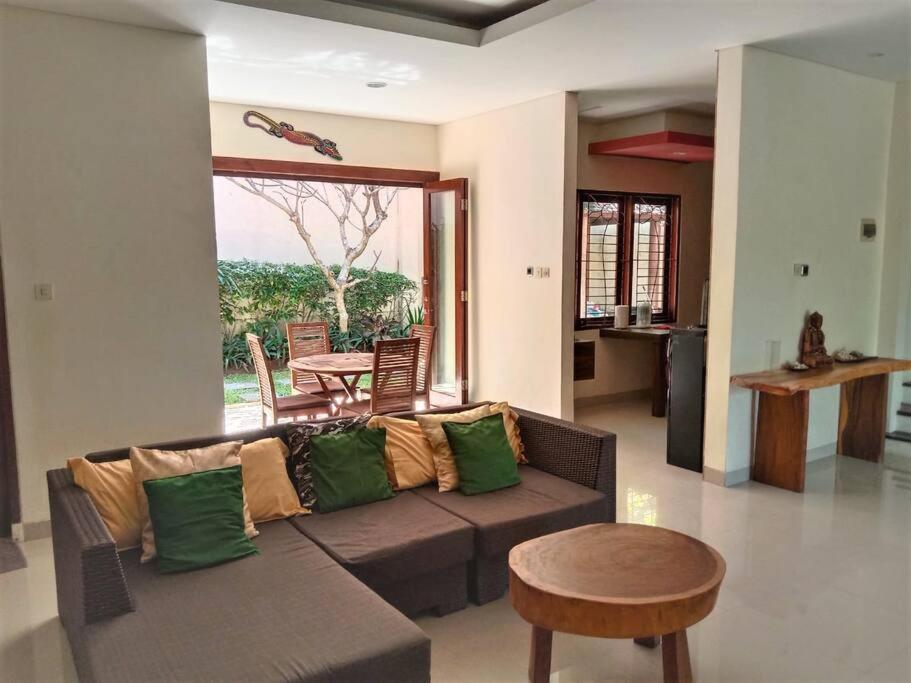 A 3 Bedrooms Lovely House in Nusa Dua view 4