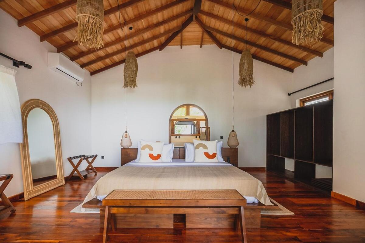 Amba Villa - Madiha Hill - NEW