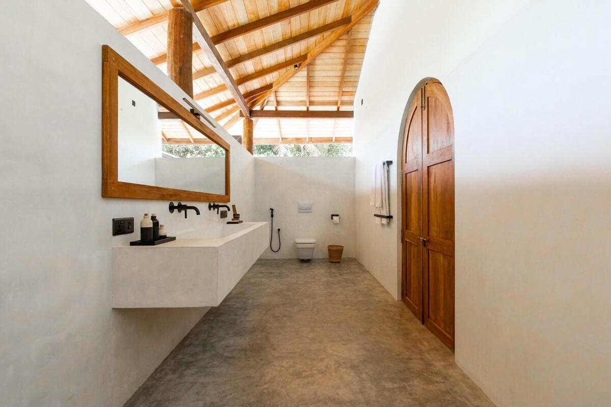 Amba Villa - Madiha Hill - NEW